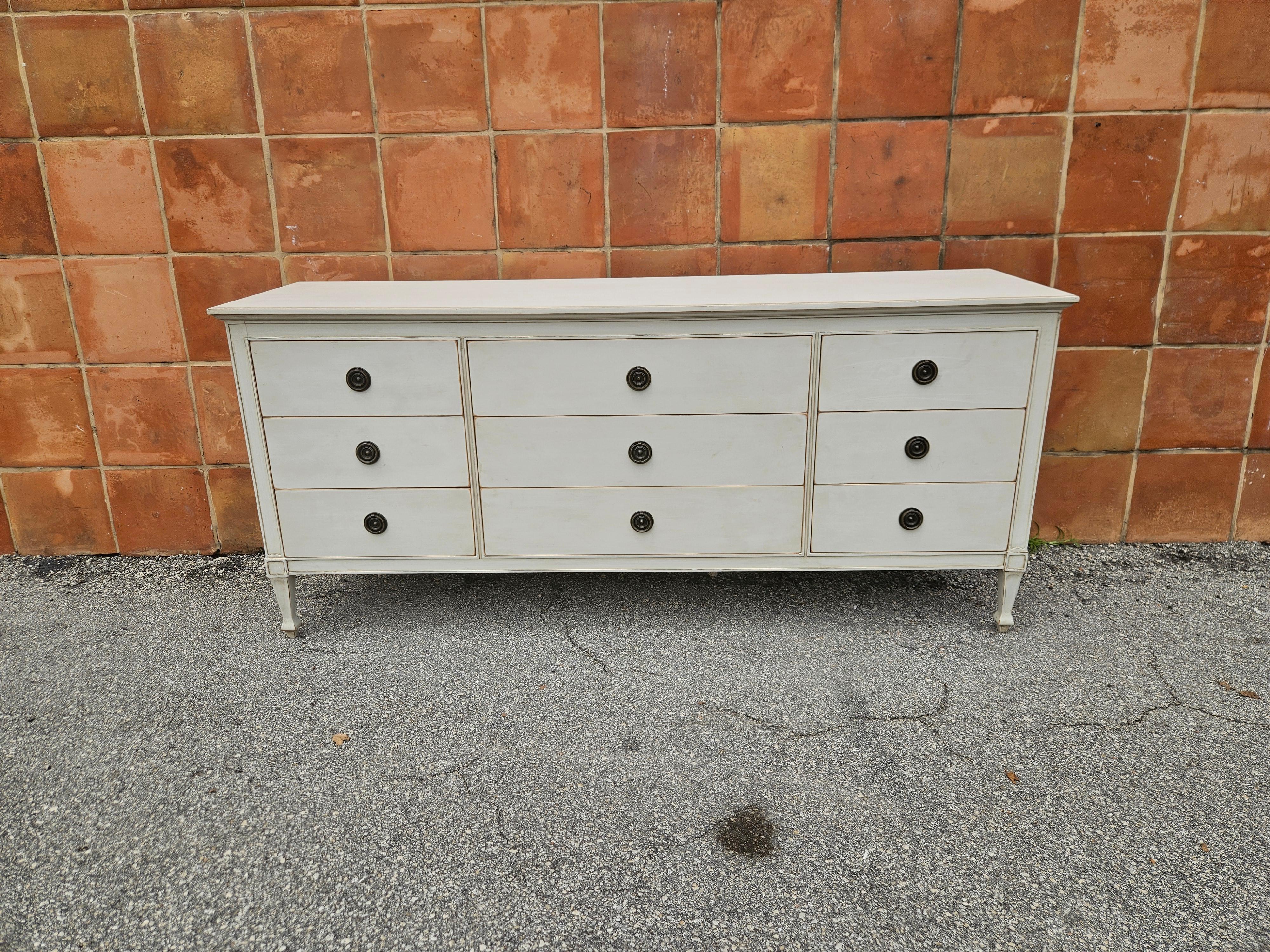 Comò a 9 cassetti in stile gustaviano in vendita 5