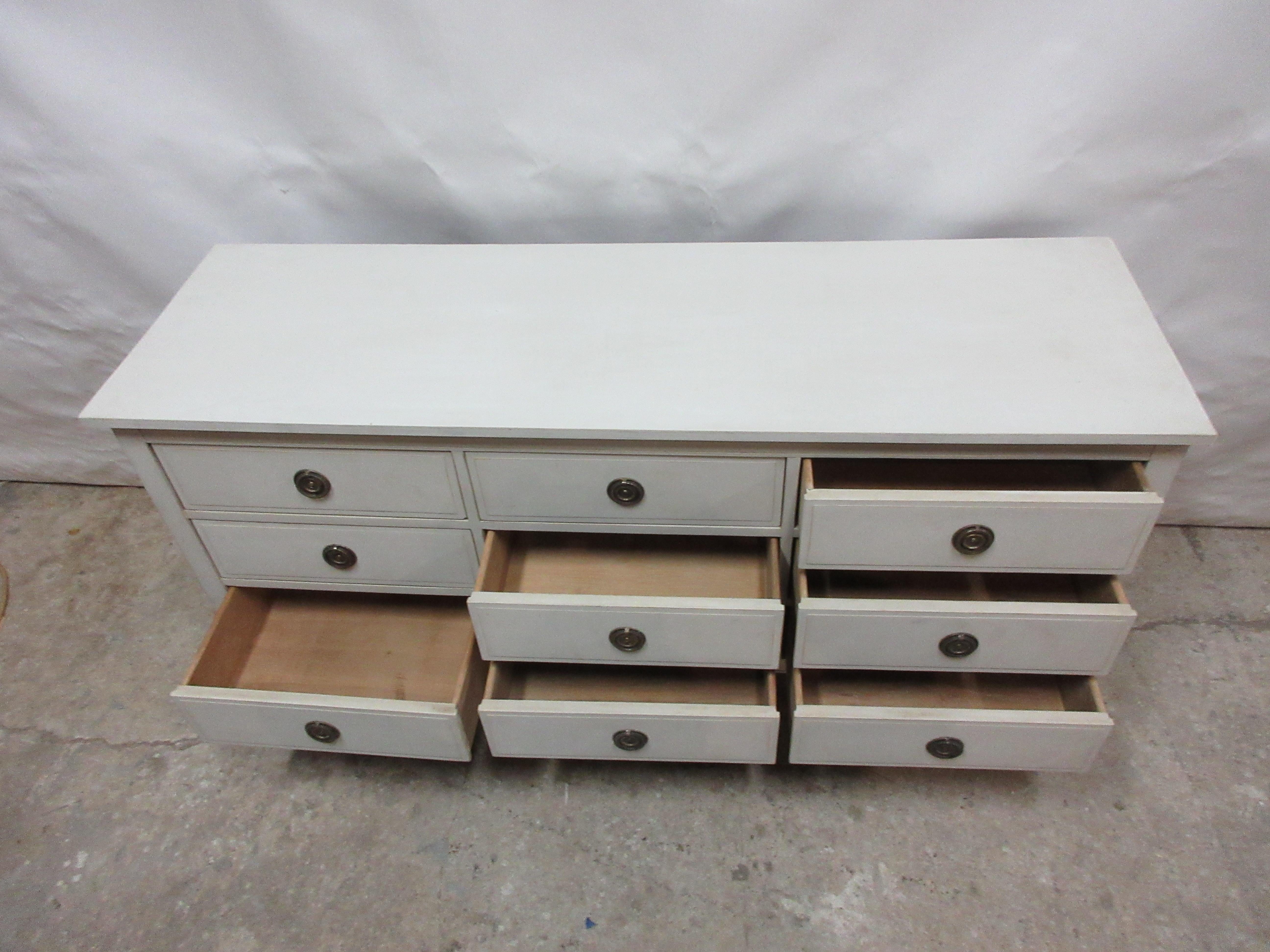 Gustavian Style 9 Drawer Dresser In Good Condition In Hollywood, FL