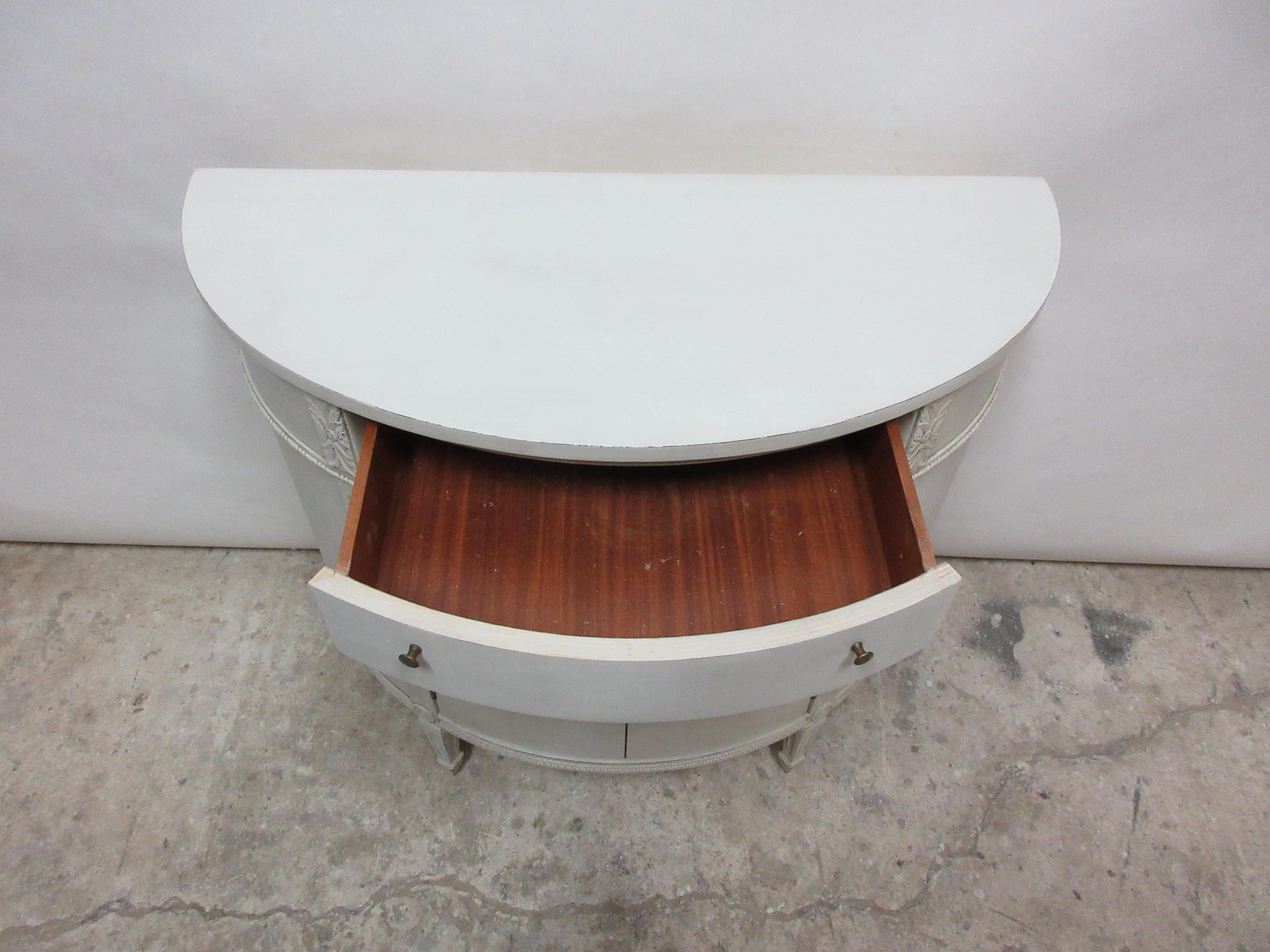 Gustavian Style Barrel Console In Distressed Condition In Hollywood, FL