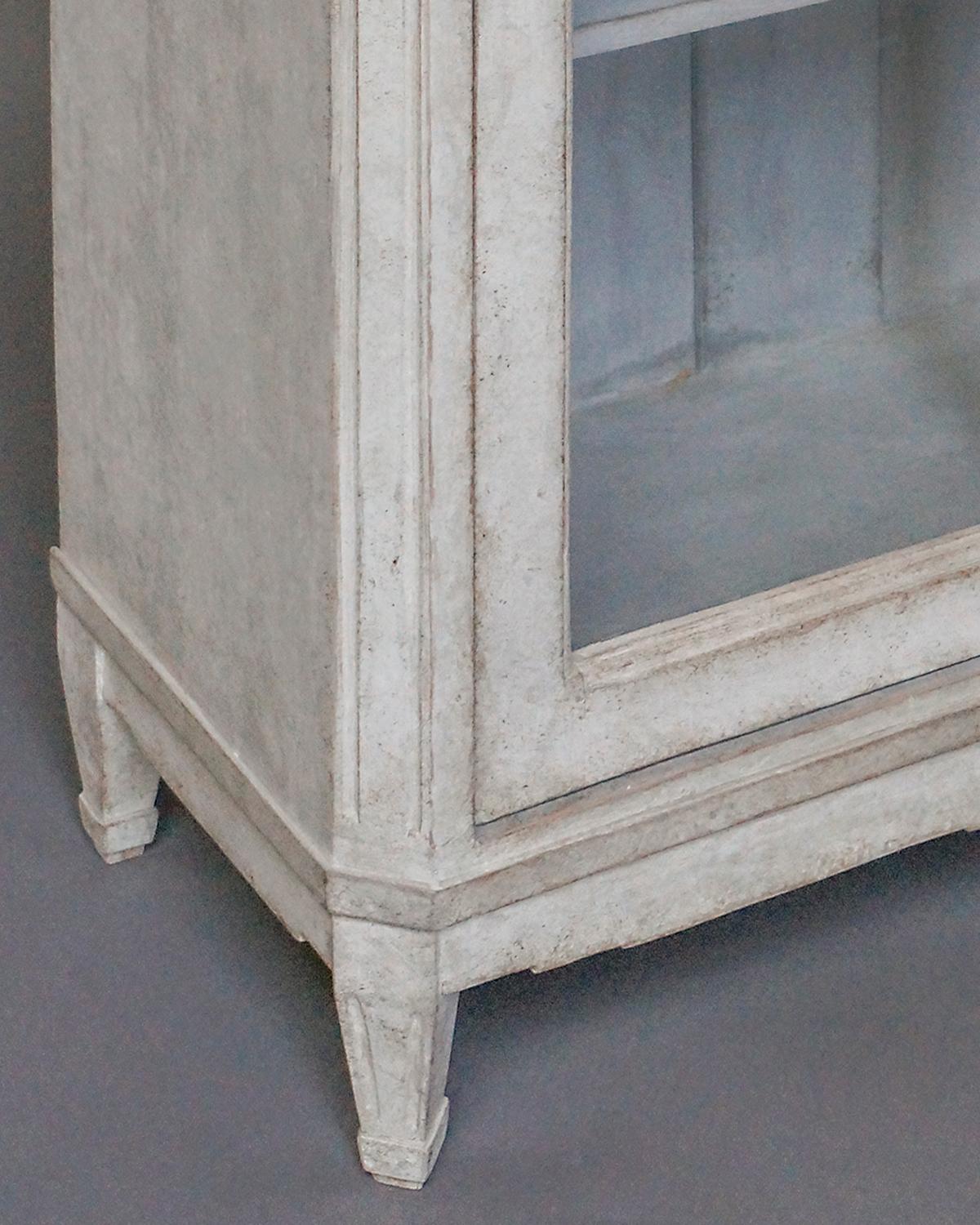 Gustavian Style Cabinet In Good Condition In Great Barrington, MA