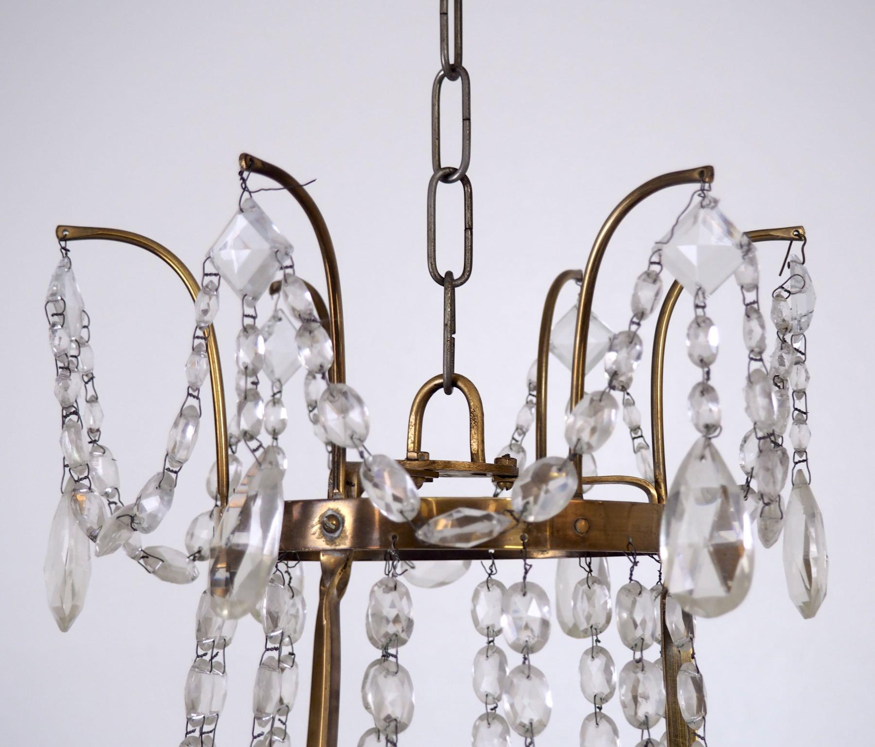 Gustavian Style Chandelier in Brass and Cut Glass, 19th Century In Good Condition In Aalsgaarde, DK