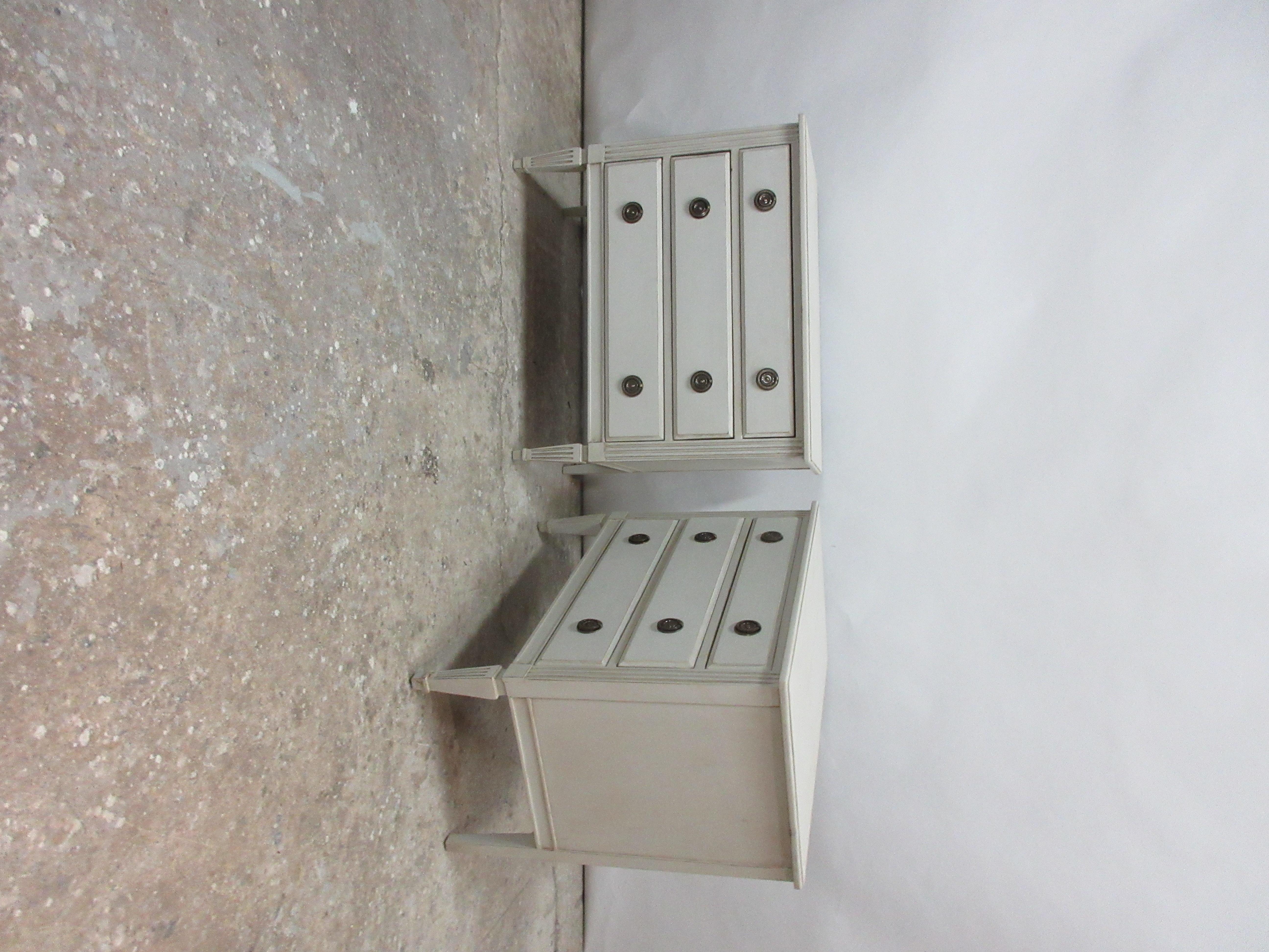 Gustavian Style Chest of Drawers 2 In Good Condition In Hollywood, FL
