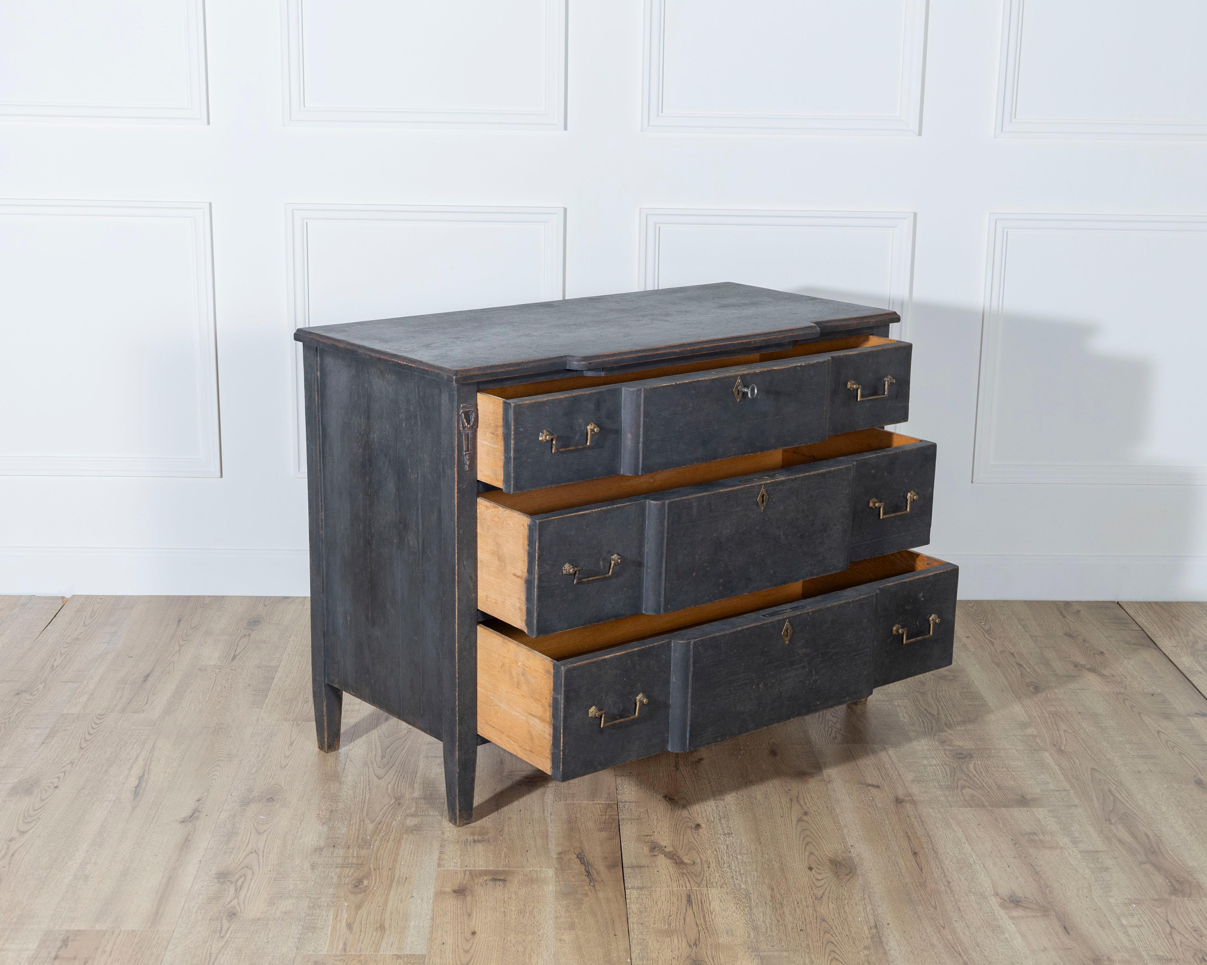 Oak Gustavian Style Chest of Drawers in Black with Brass Hardware and Carved Details For Sale