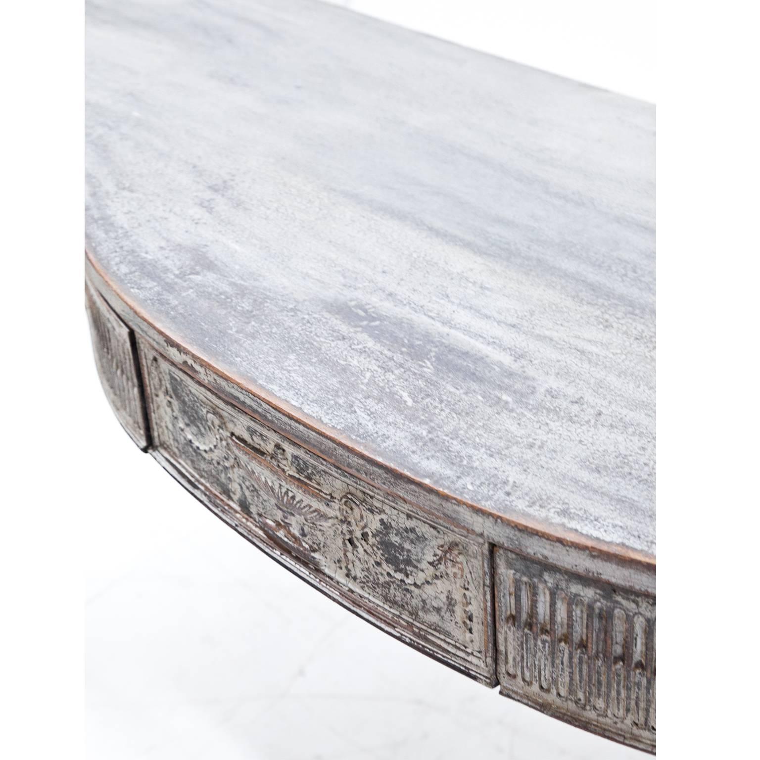 Gustavian Style Console Table, 20th Century In Good Condition In Greding, DE