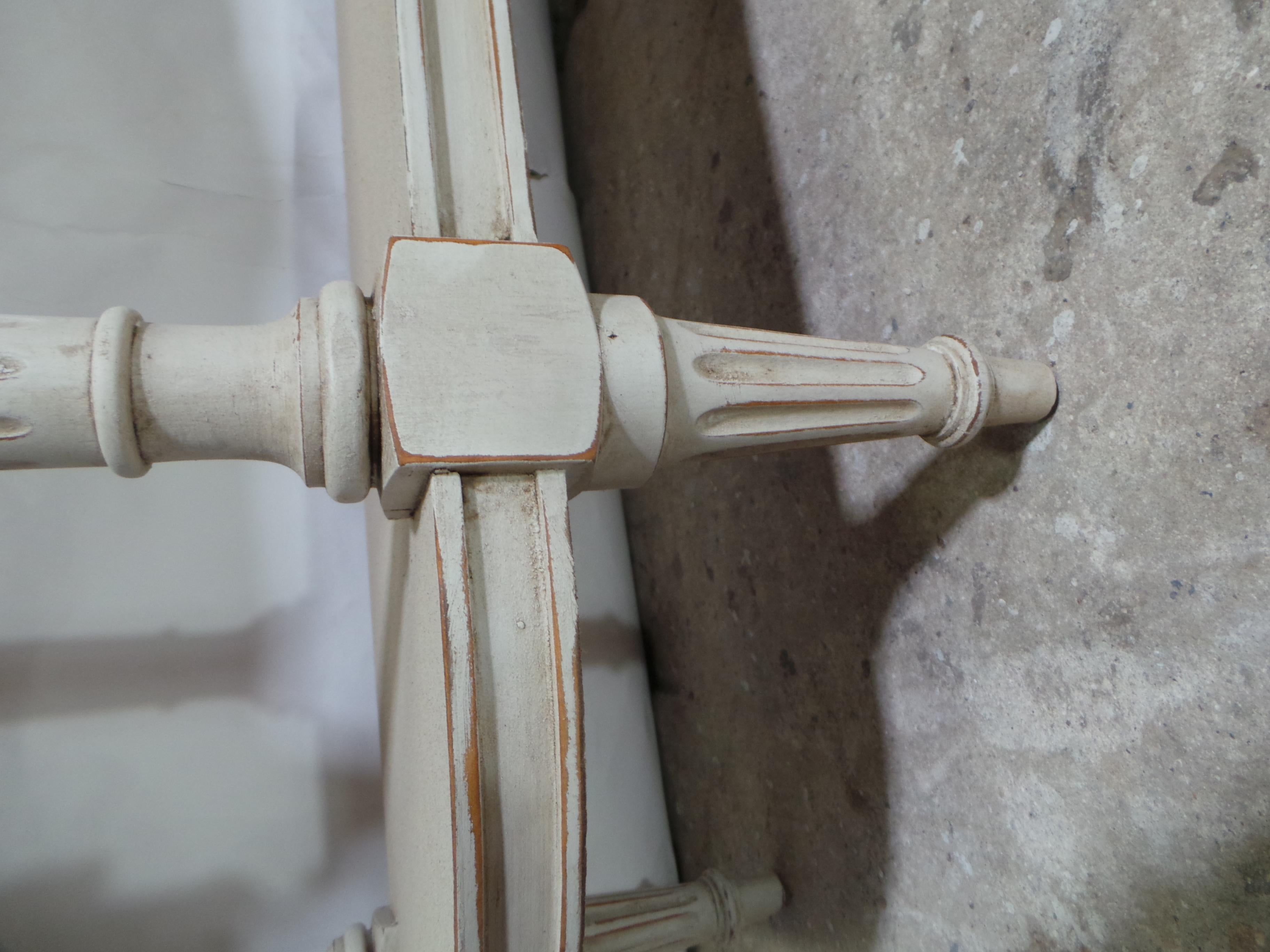 Mesa consola estilo Gustaviano en venta 4