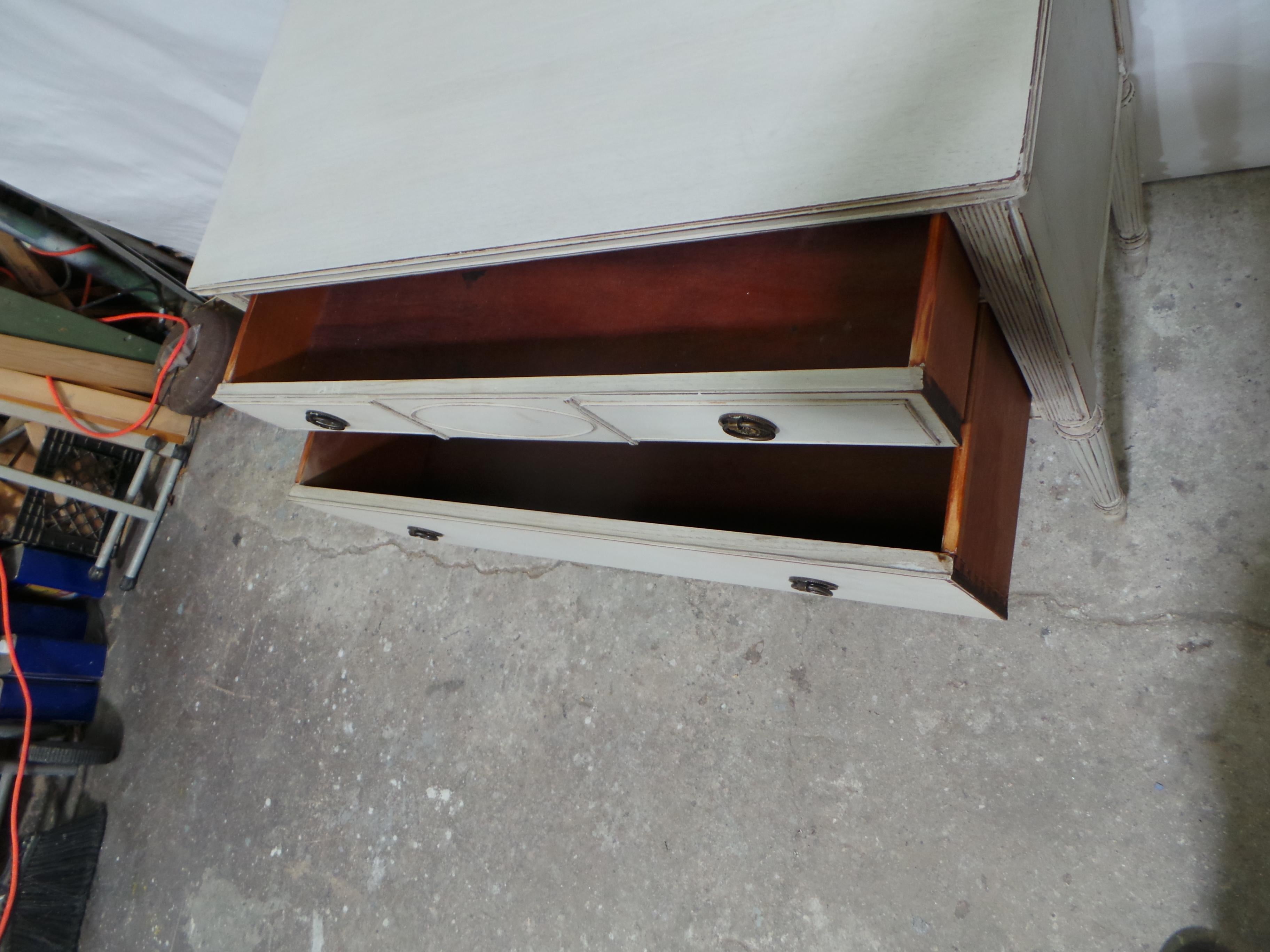 Table console de style gustavien en vente 1