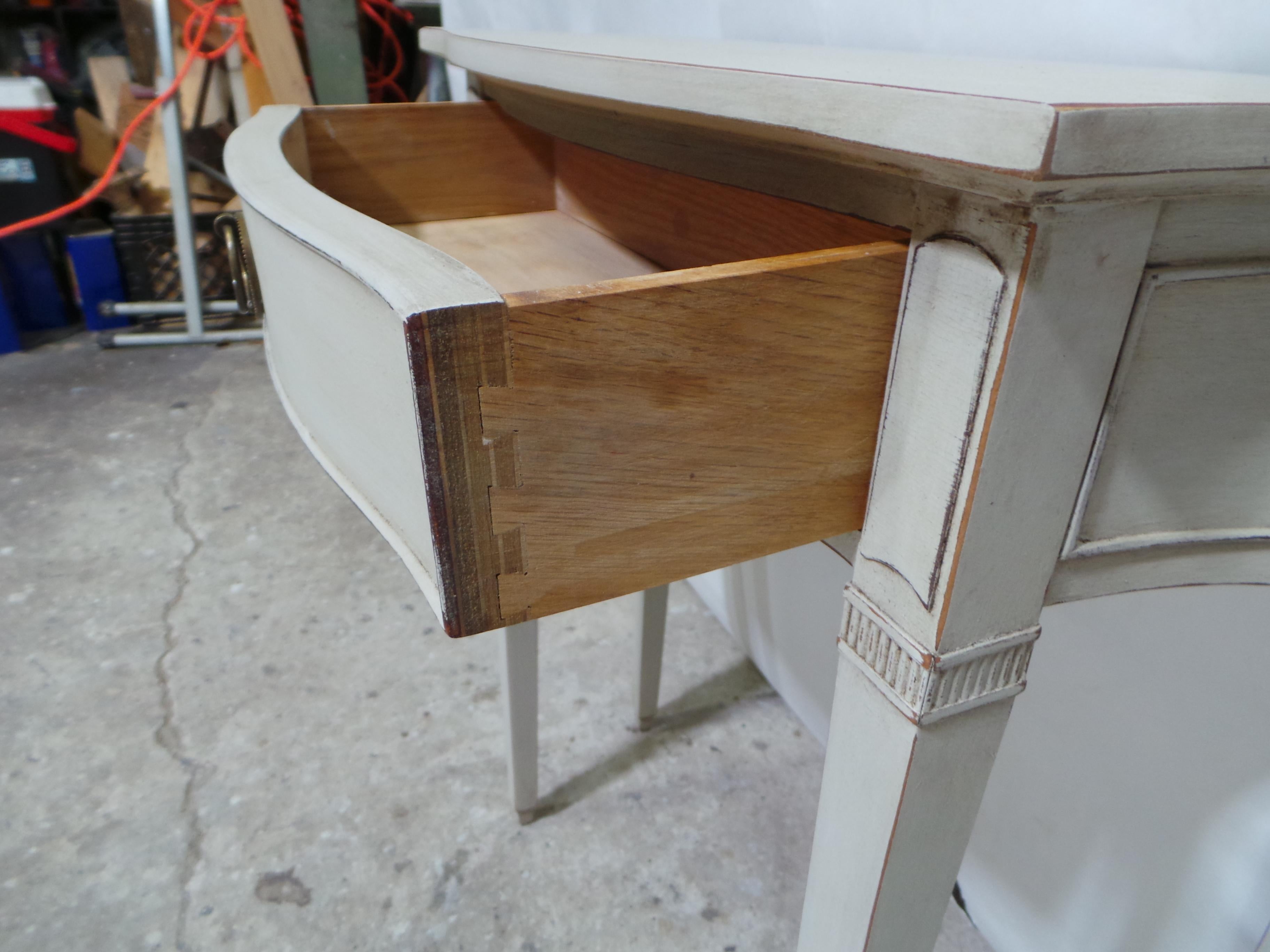 Gustavian Style Console Table With A Drawer In Good Condition For Sale In Hollywood, FL