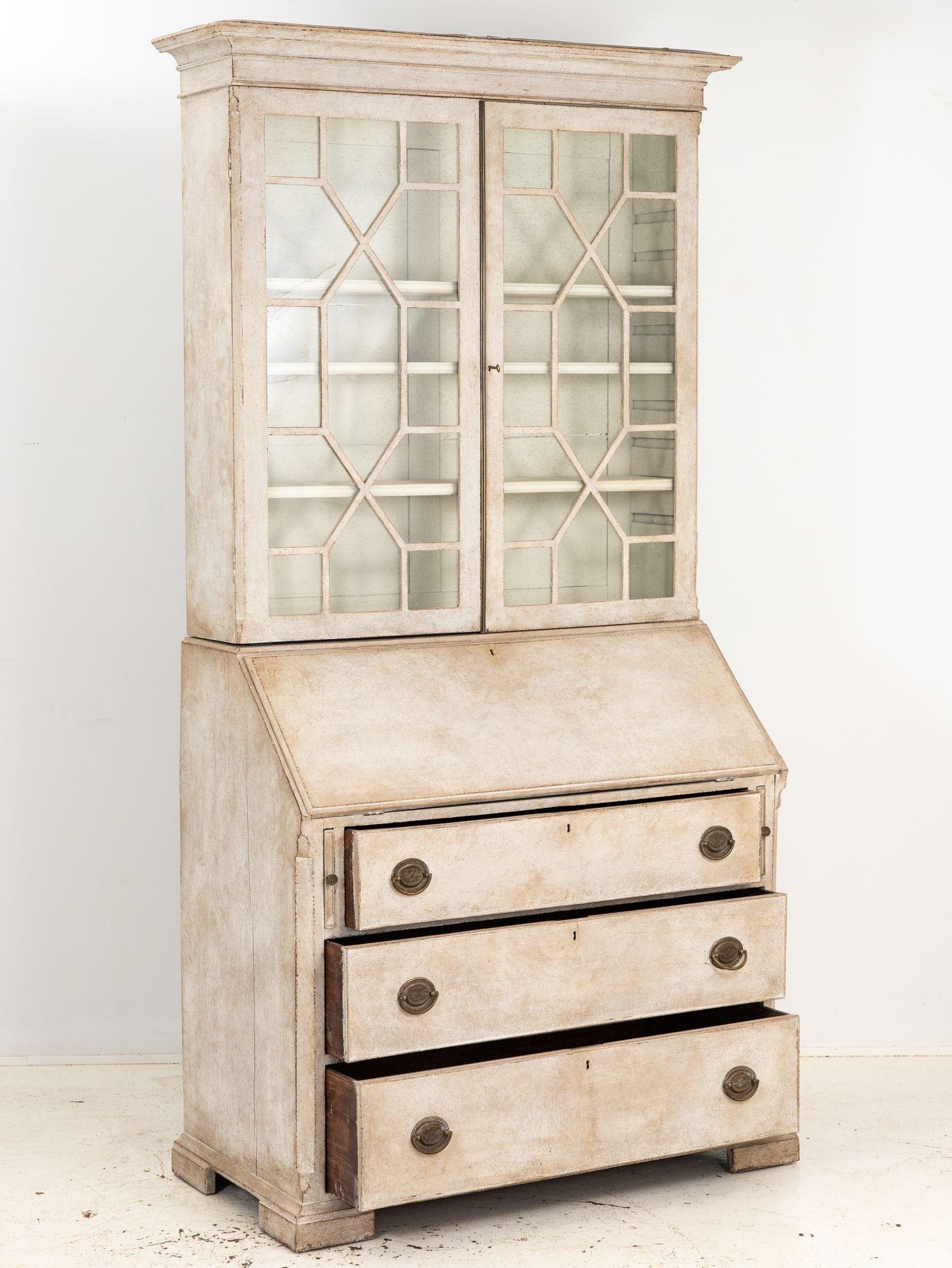 Gustavian Style Drop Front or Slant Front Secretary, Late 19th Century For Sale 1