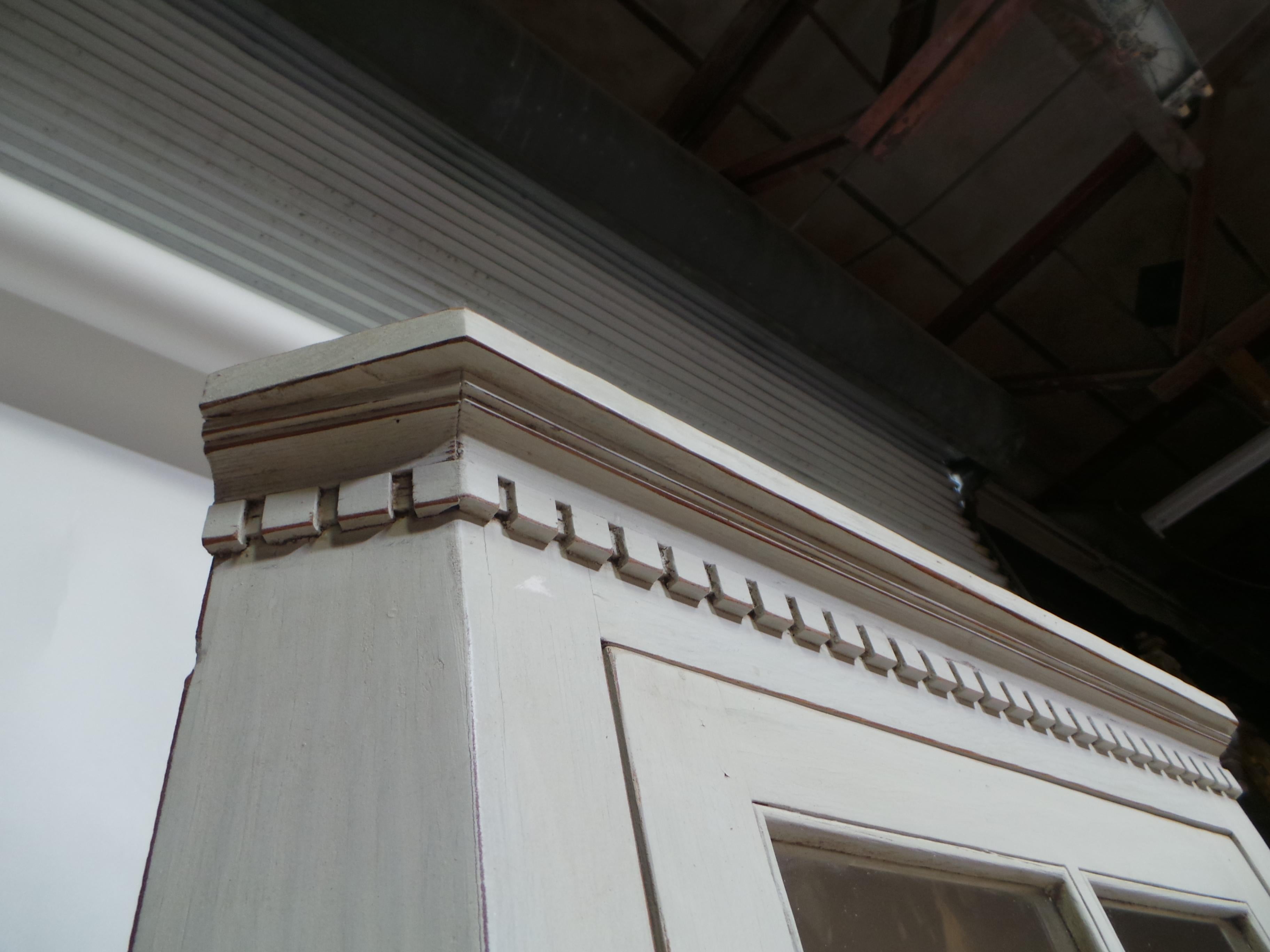 Gustavian Style Glass Top Corner Cabinet For Sale 2