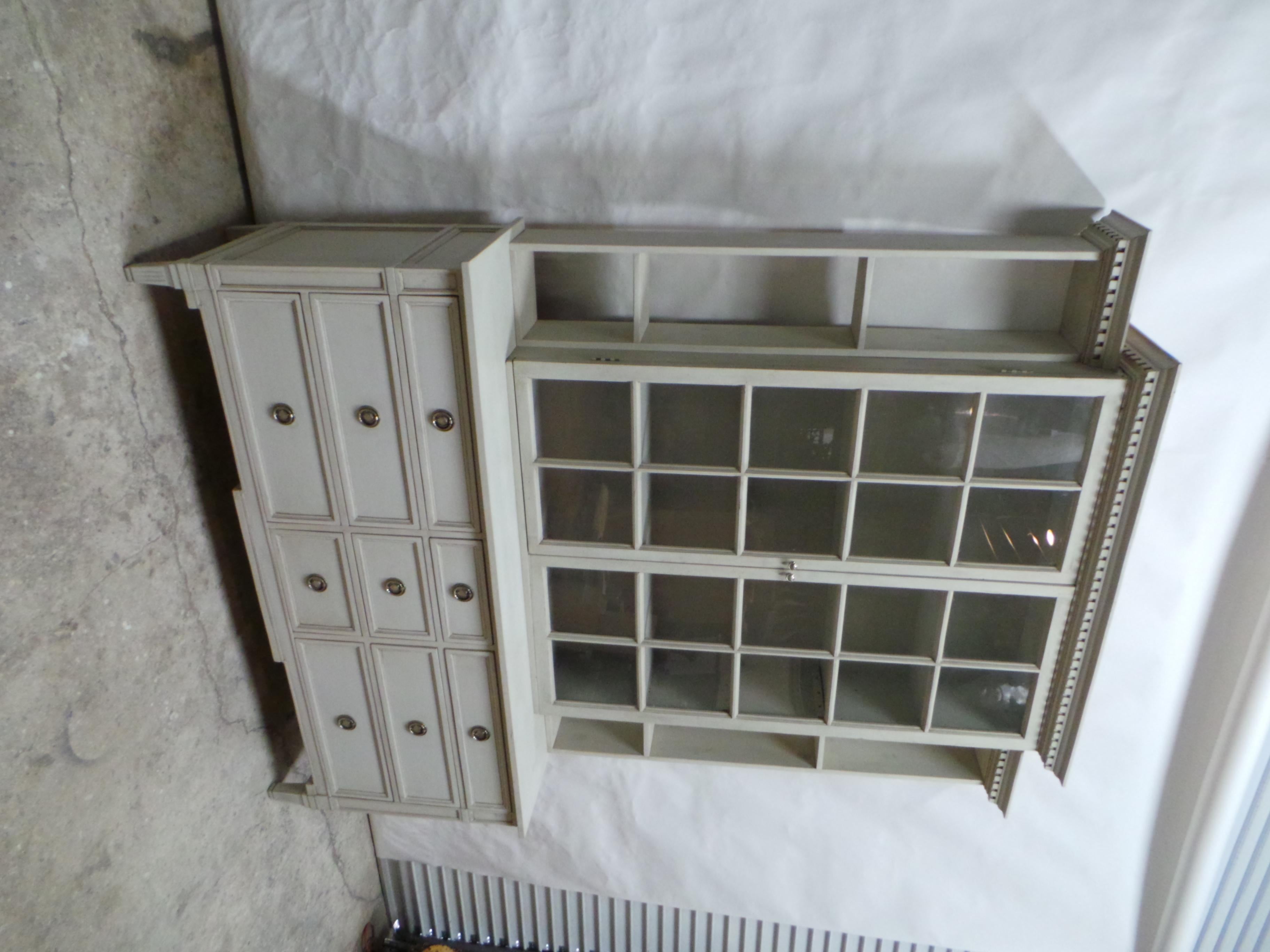 Gustavian Style Glass Top Dresser In Good Condition For Sale In Hollywood, FL