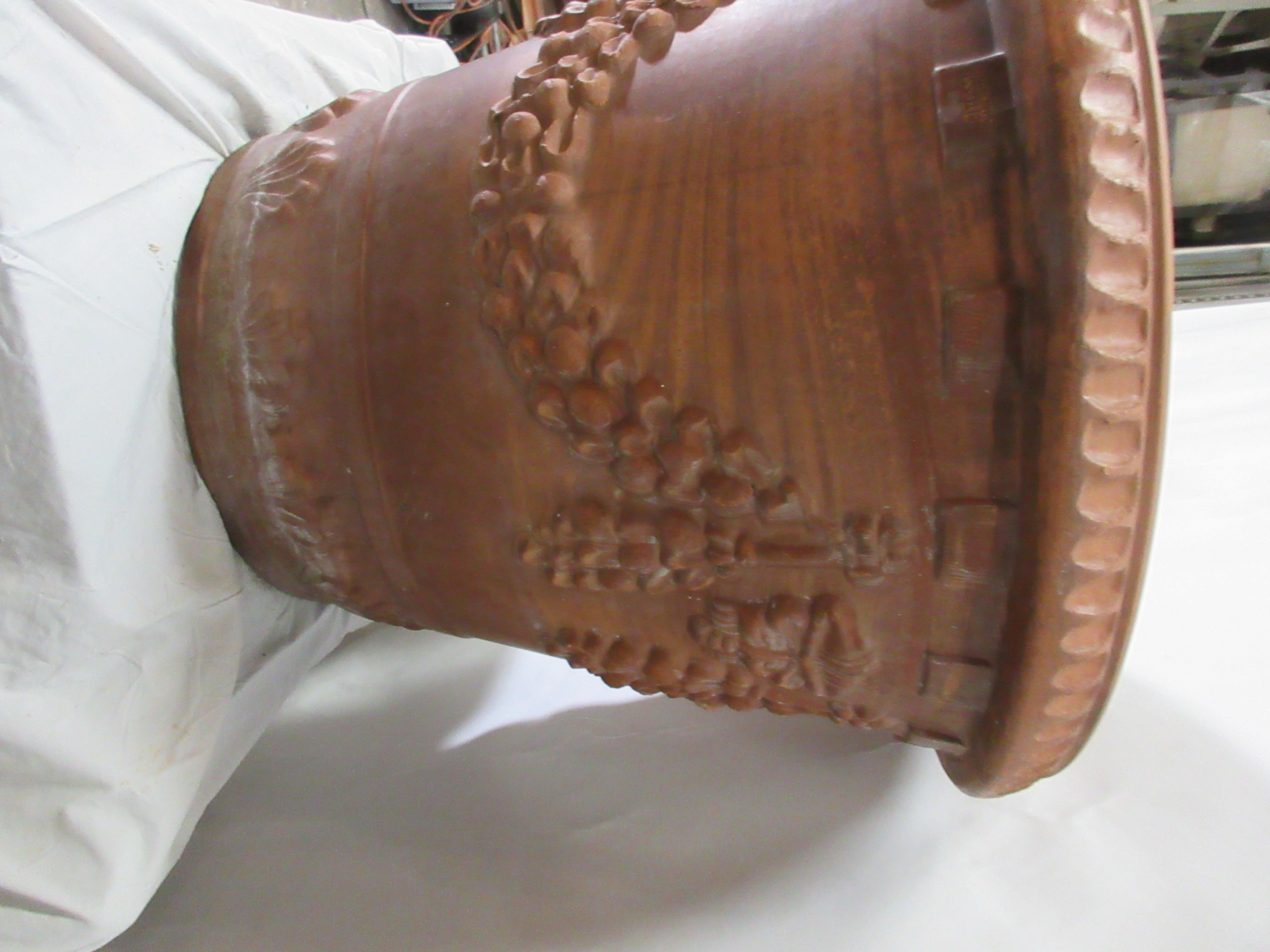 Gustavian Style Italian Terracotta Planters In Good Condition For Sale In Hollywood, FL