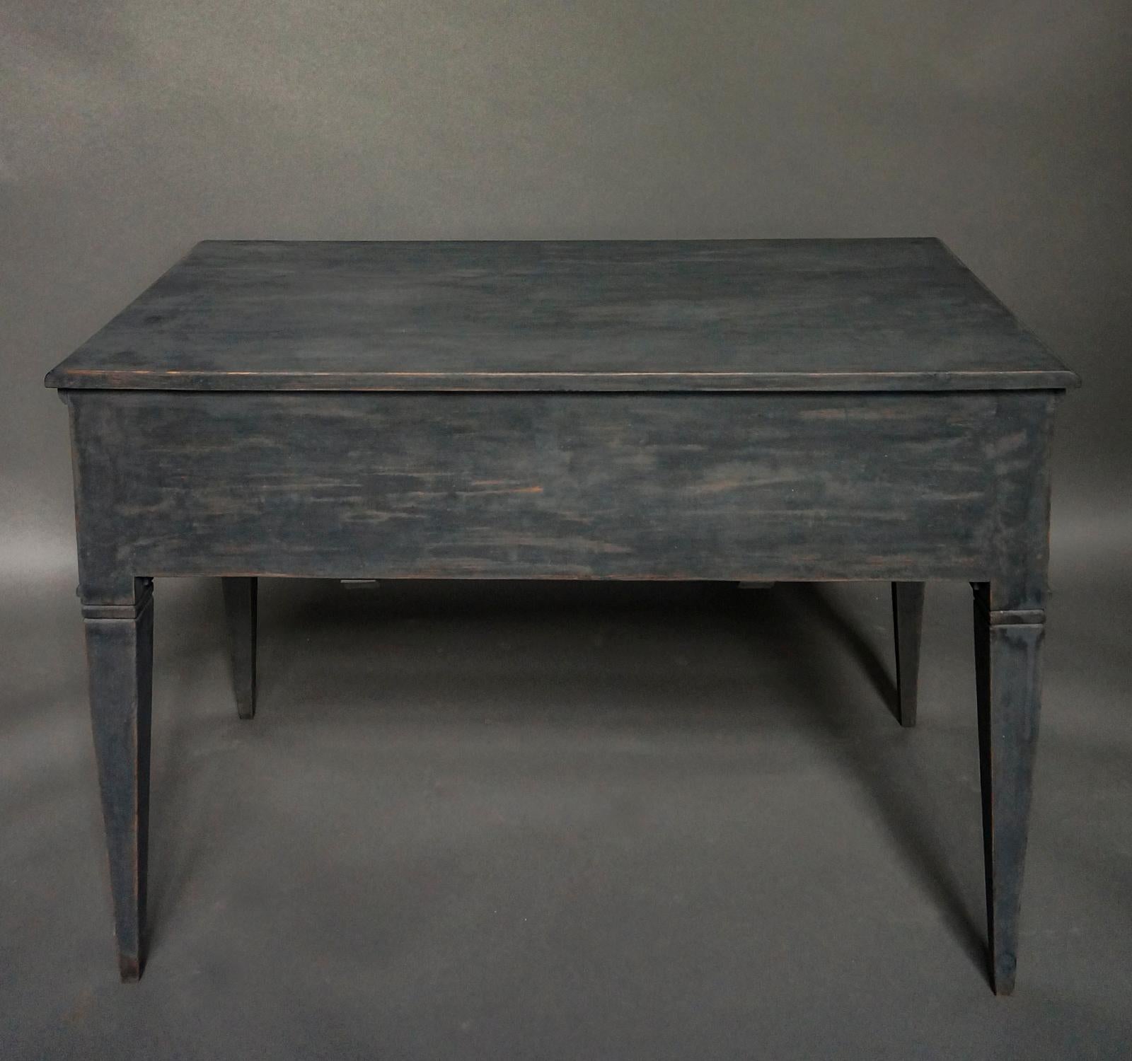 Gustavian Style Knee Hole Desk 1