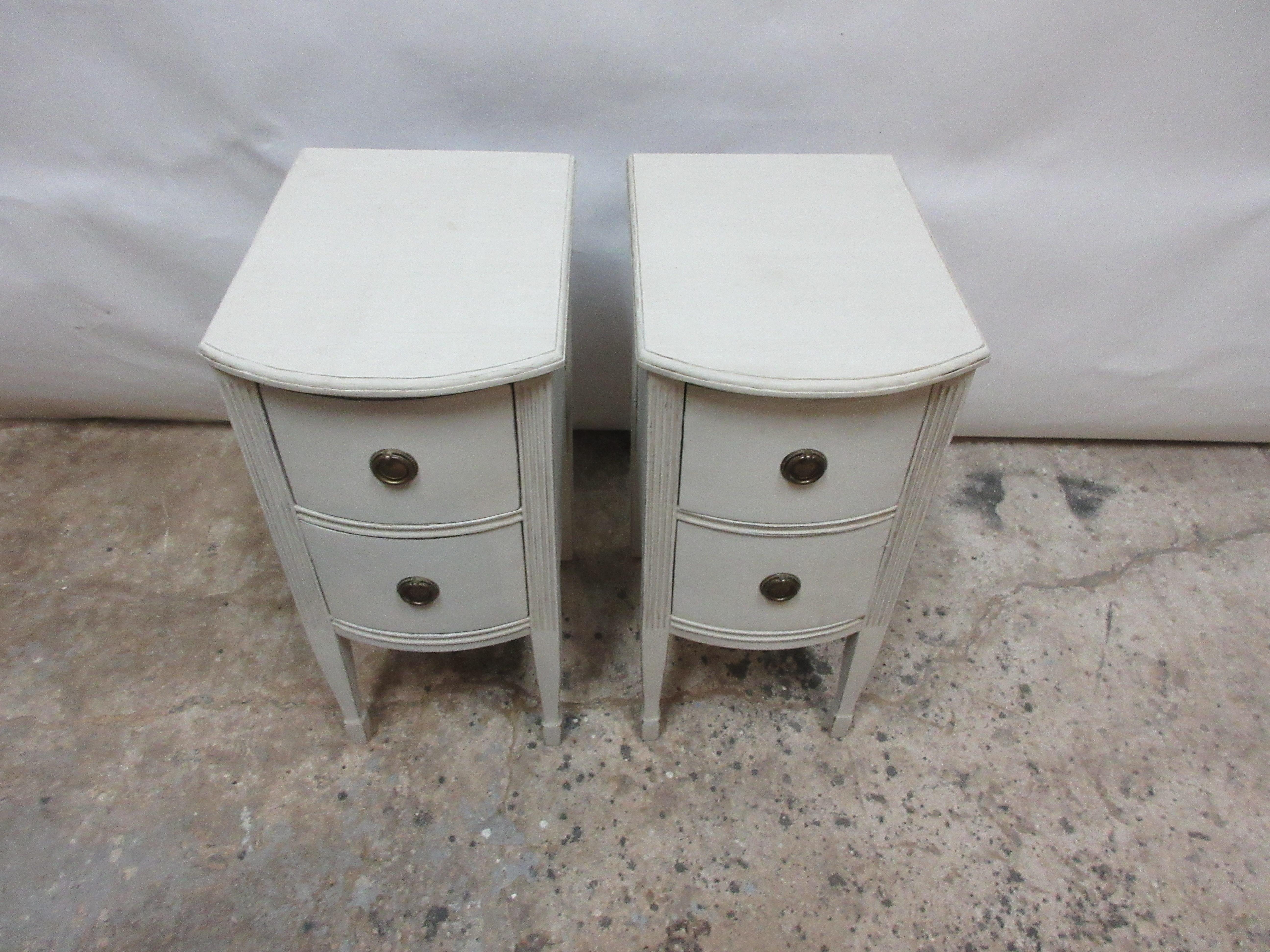 This is a set of 2 Gustavian style nightstands, they have been restored and repainted with milk paints 