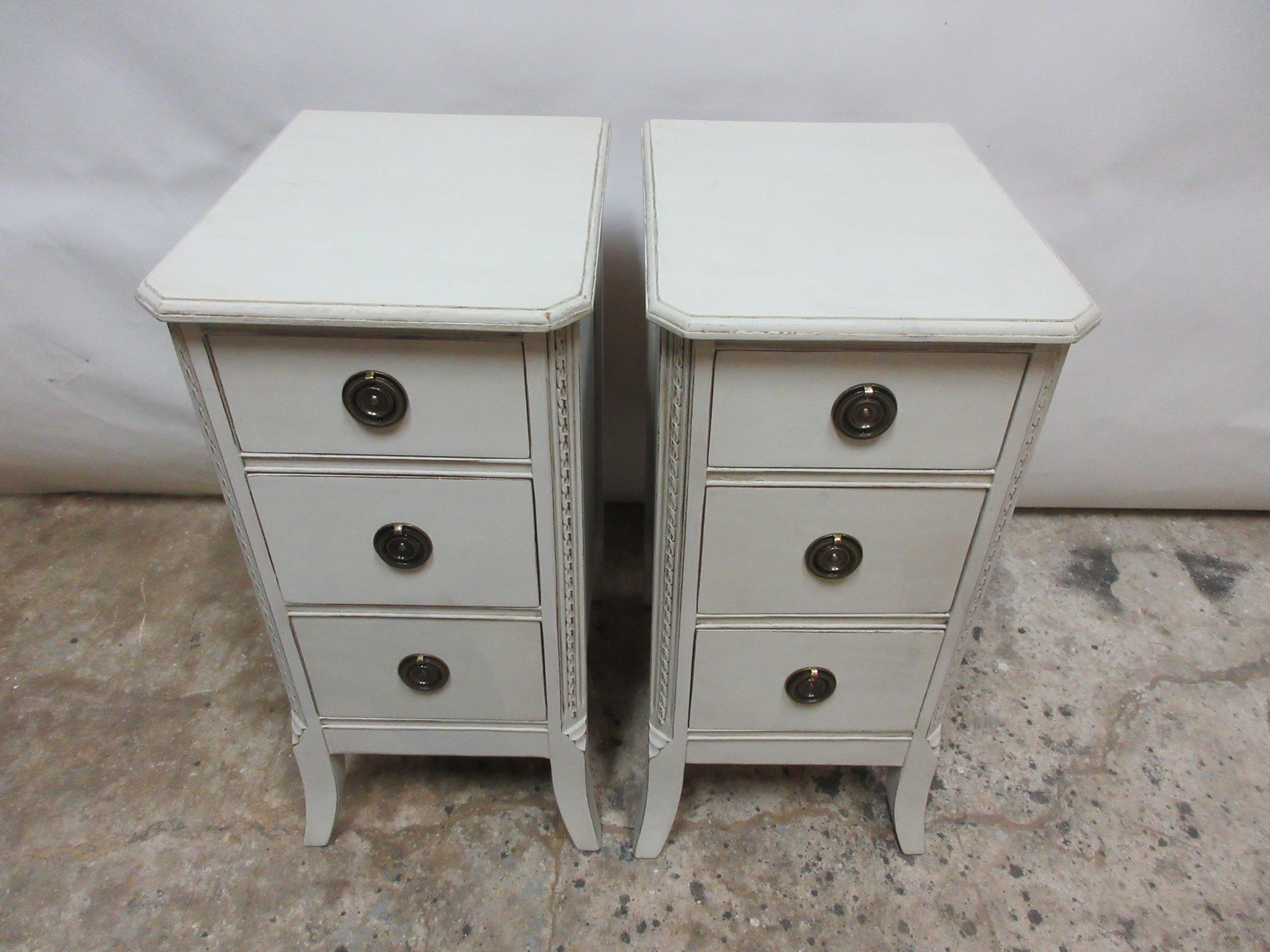 This is a set of 2 Gustavian style nightstands. They have been restored and repainted in milk paints 