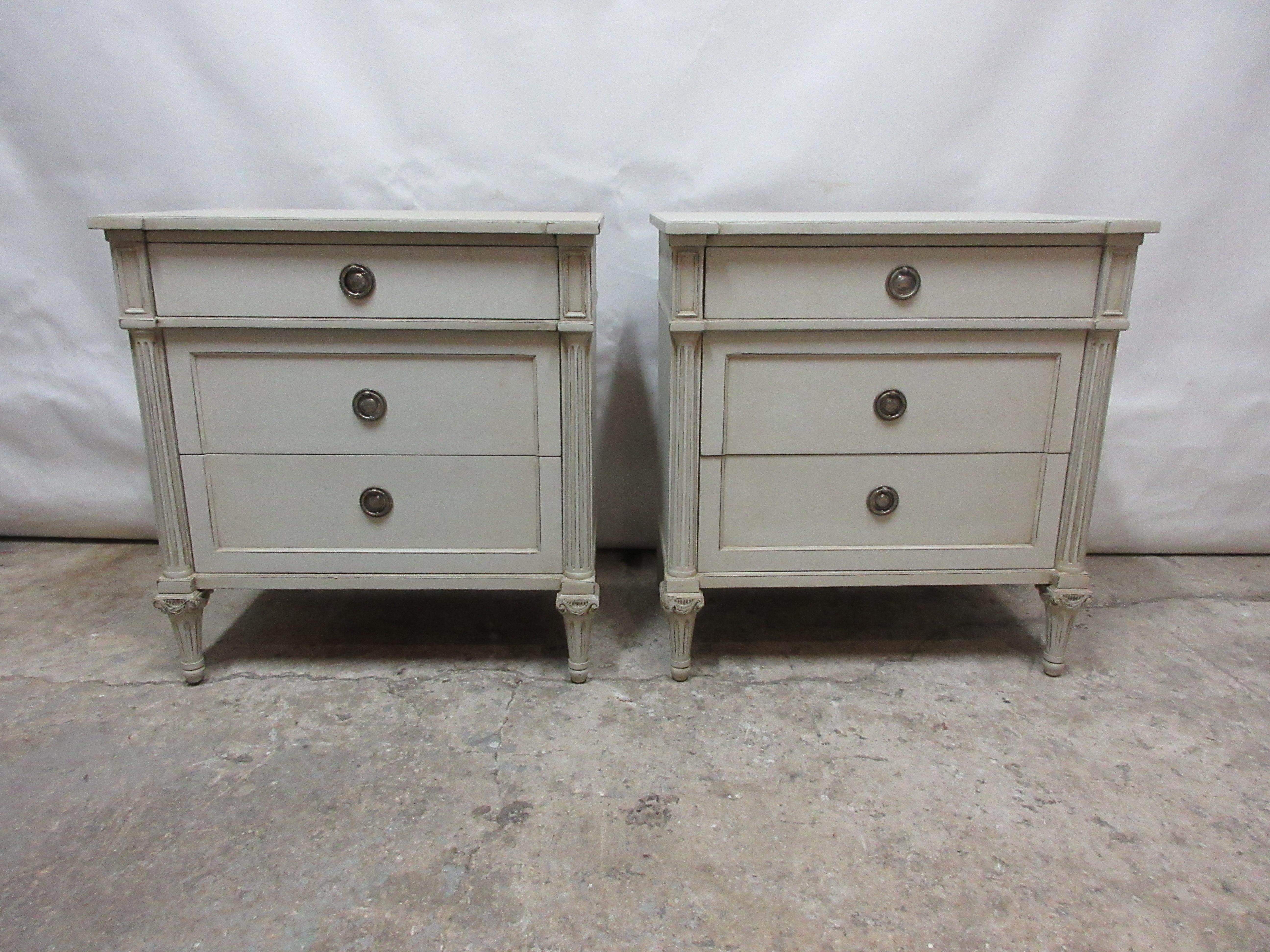 Gustavian Style Nightstands In Good Condition In Hollywood, FL