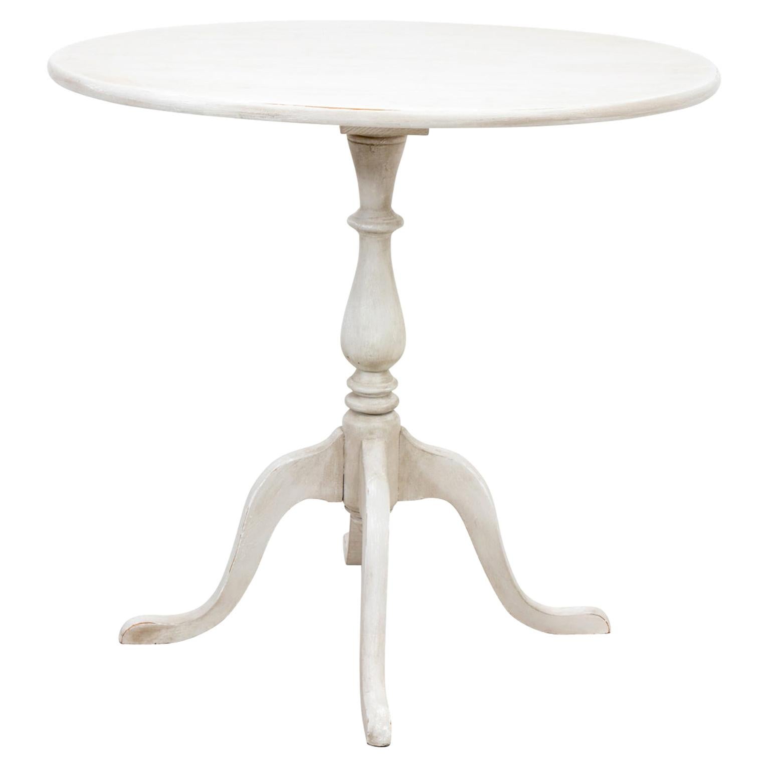 Gustavian Style Oval Painted Table