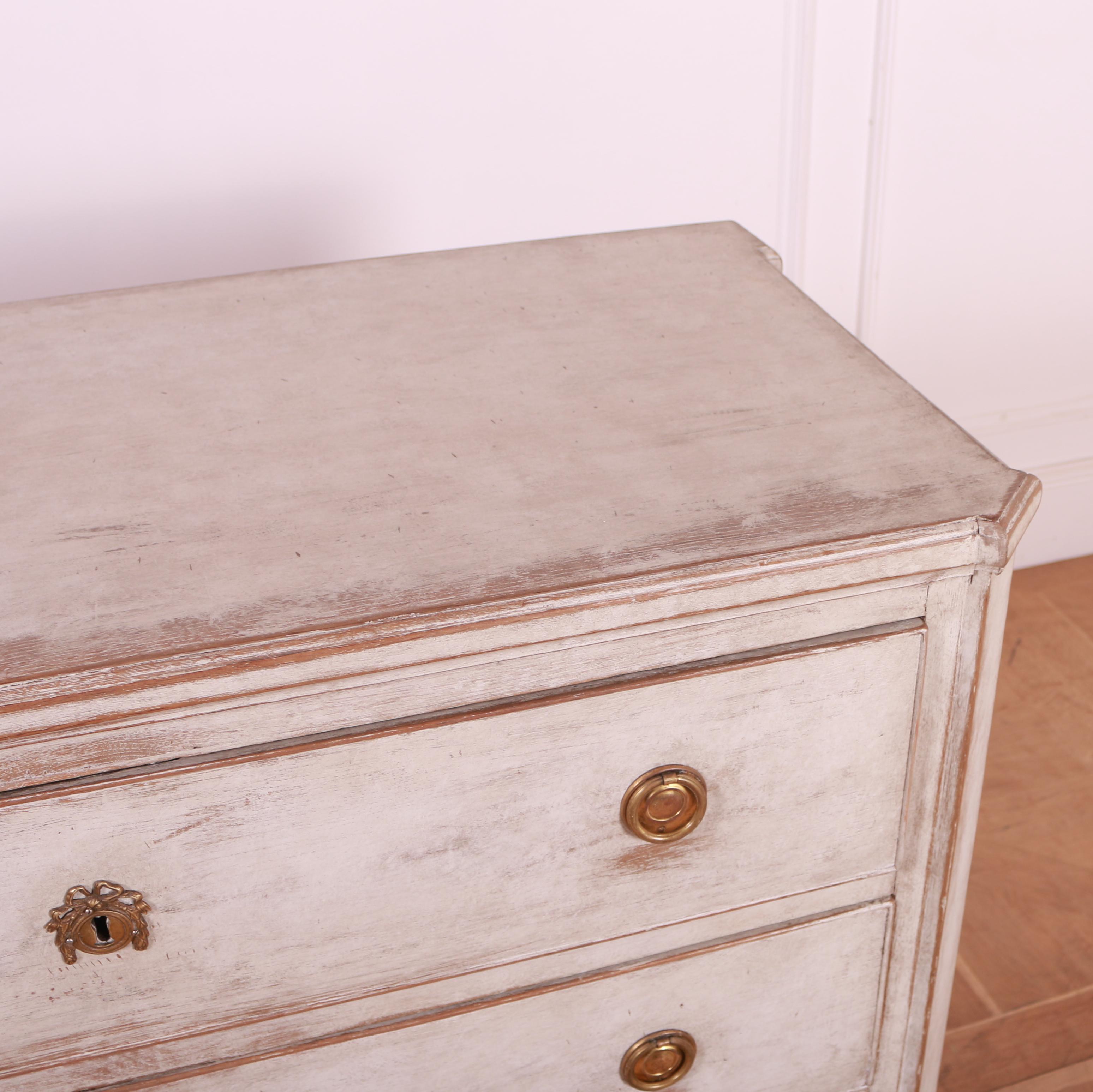 Gustavian Style Painted Commode 1