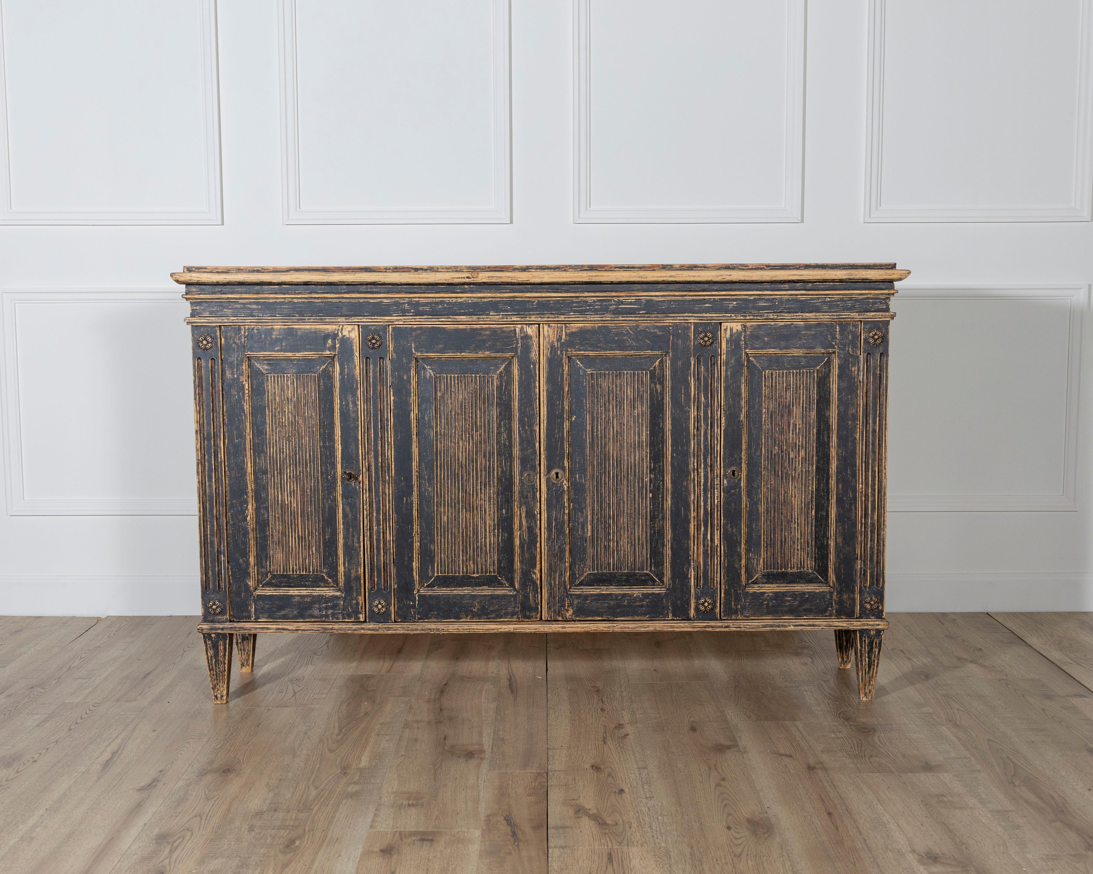 Swedish Gustavian Style Painted Sideboard with Reeded Doors, circa 1900 For Sale