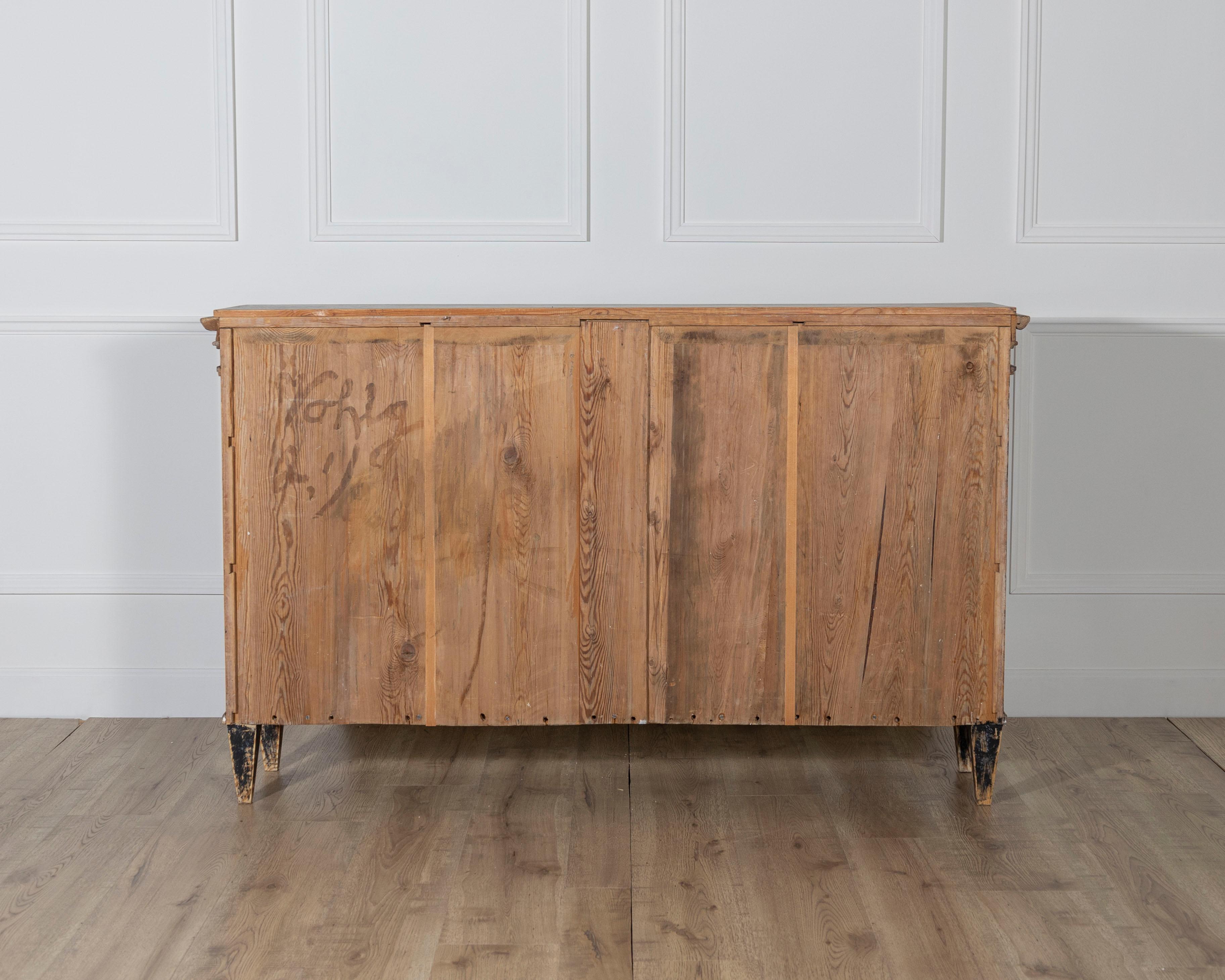 Gustavian Style Painted Sideboard with Reeded Doors, circa 1900 For Sale 2