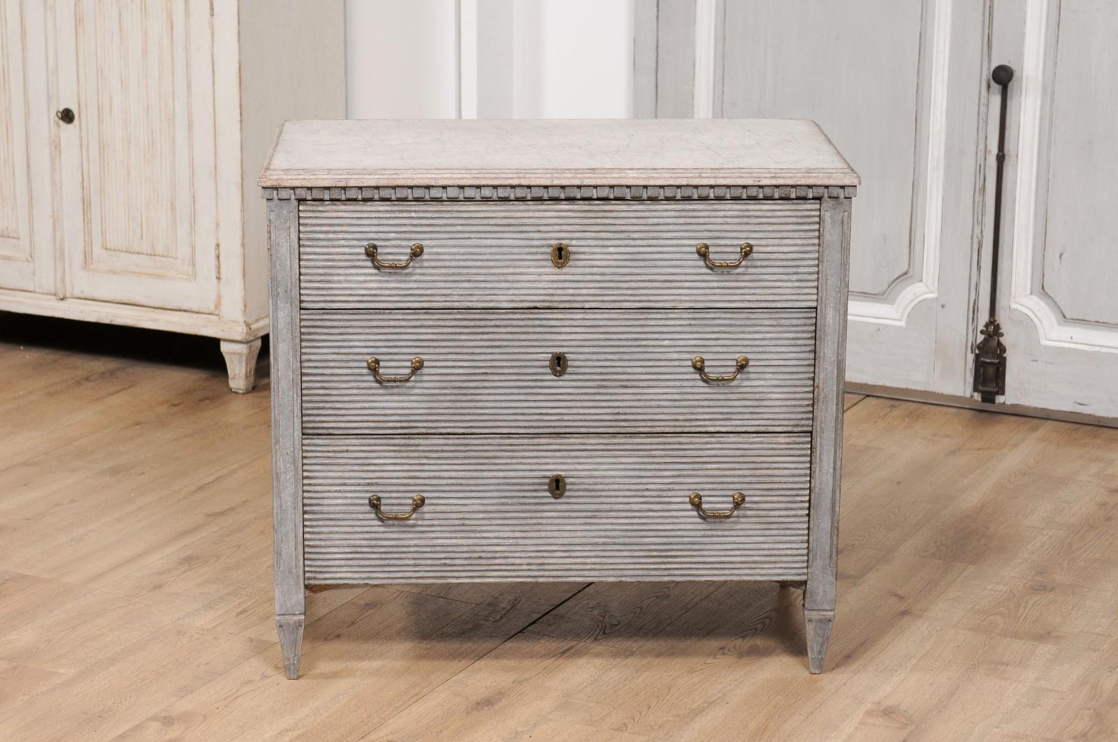 Wood Gustavian Style Swedish 19th Century Three-Drawer Gray Painted and Carved Chest For Sale