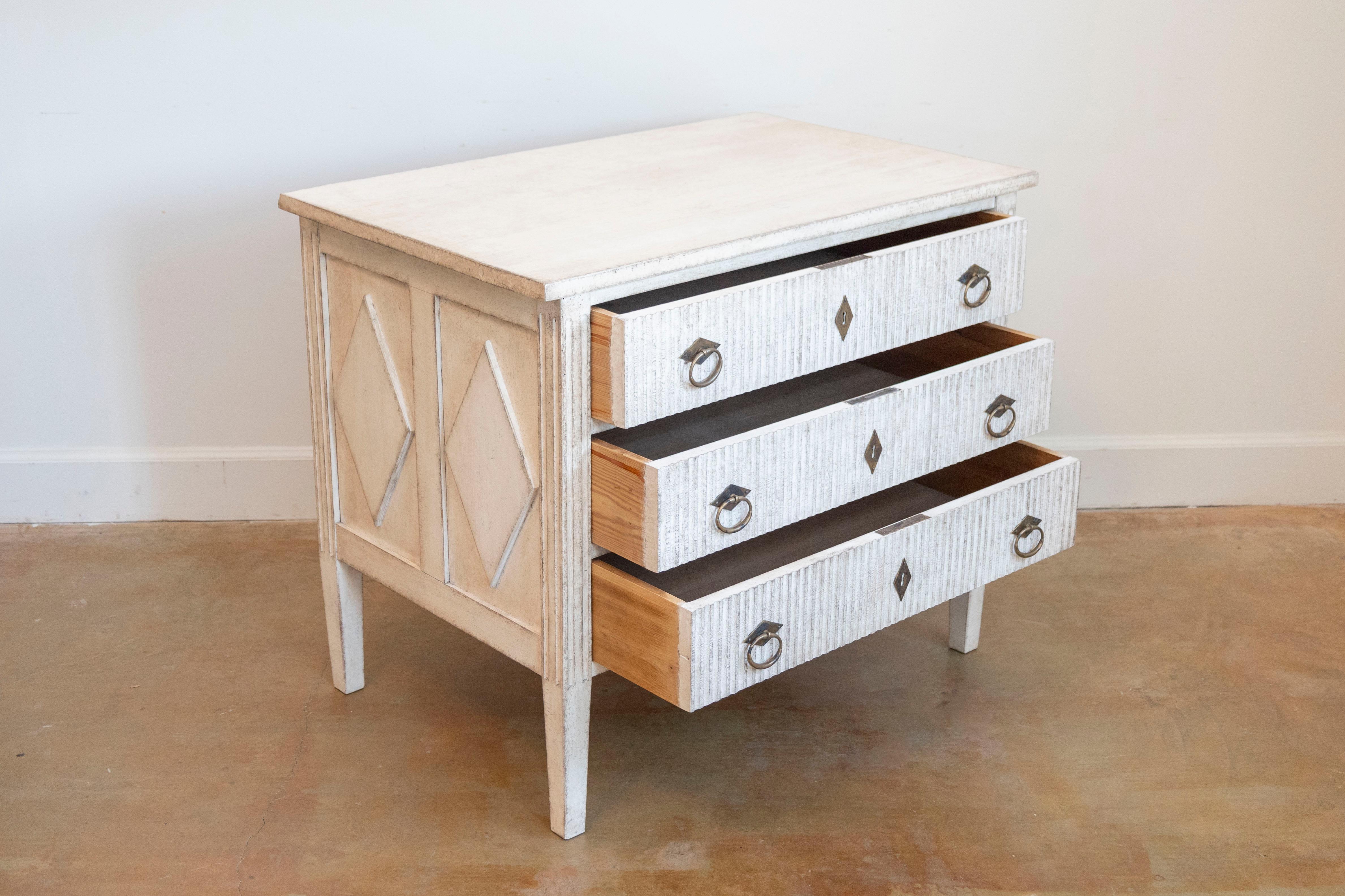 Swedish Gustavian Style Three-Drawer Chest with Carved Reeded Motifs, 19th Century For Sale