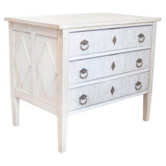 Gustavian Style Three-Drawer Chest with Carved Reeded Motifs, 19th Century