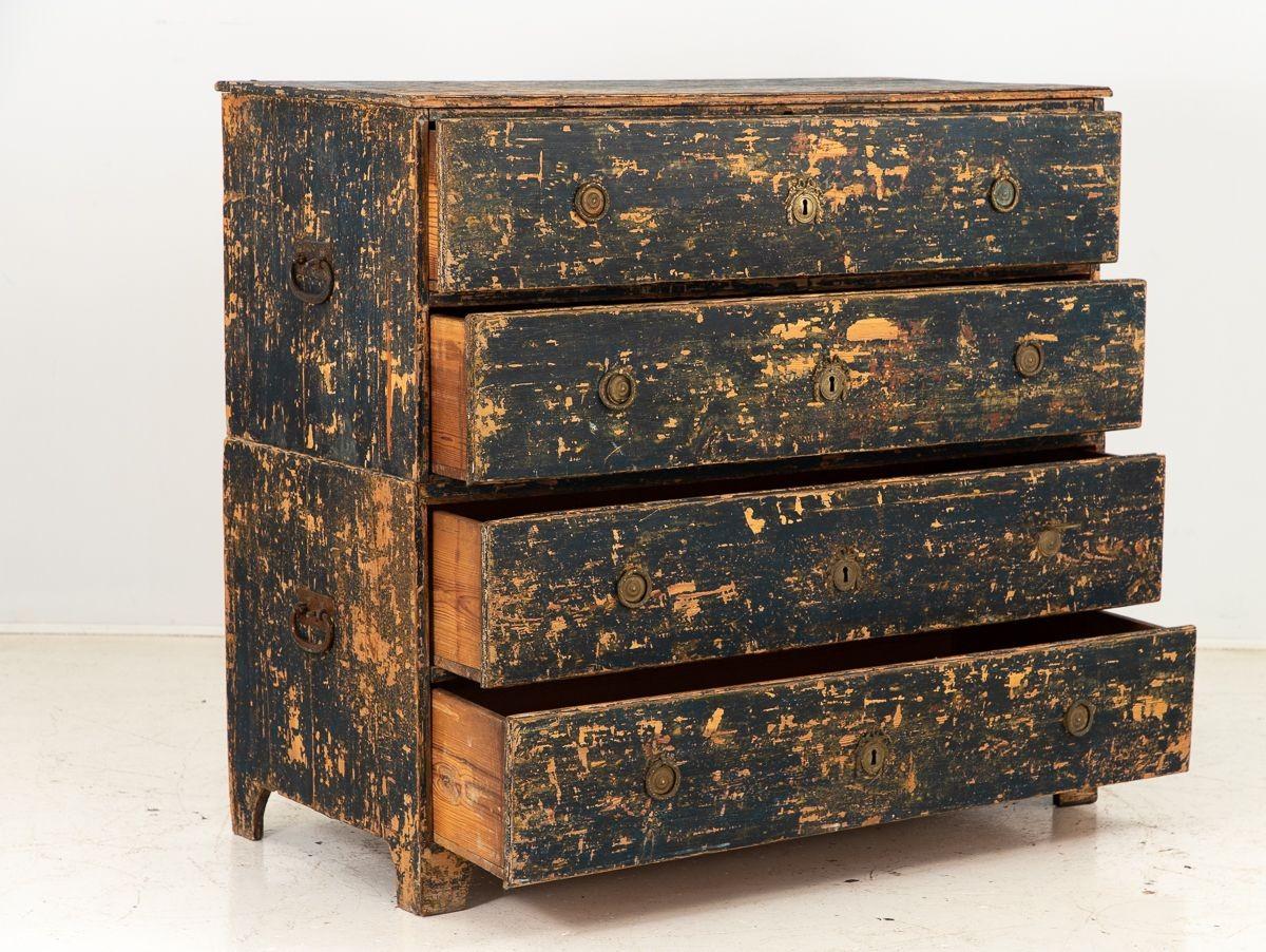 Gustavian Swedish Black Chest on Chest, early 19th Century In Good Condition In South Salem, NY