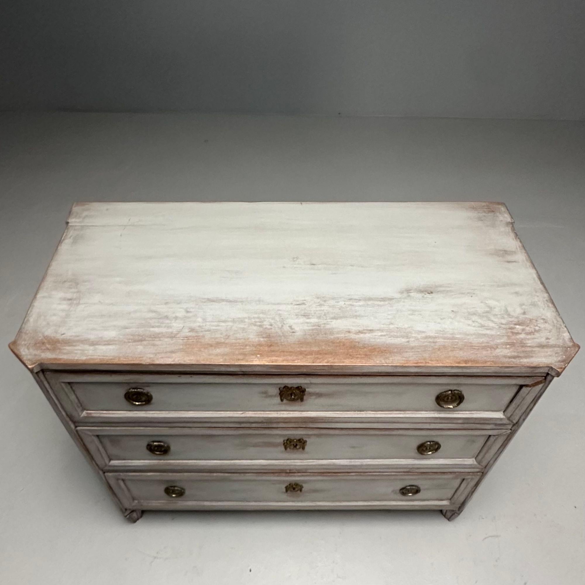 Gustavian, Swedish Commode, Gray Paint Distressed, Brass, Sweden, 1800s For Sale 5