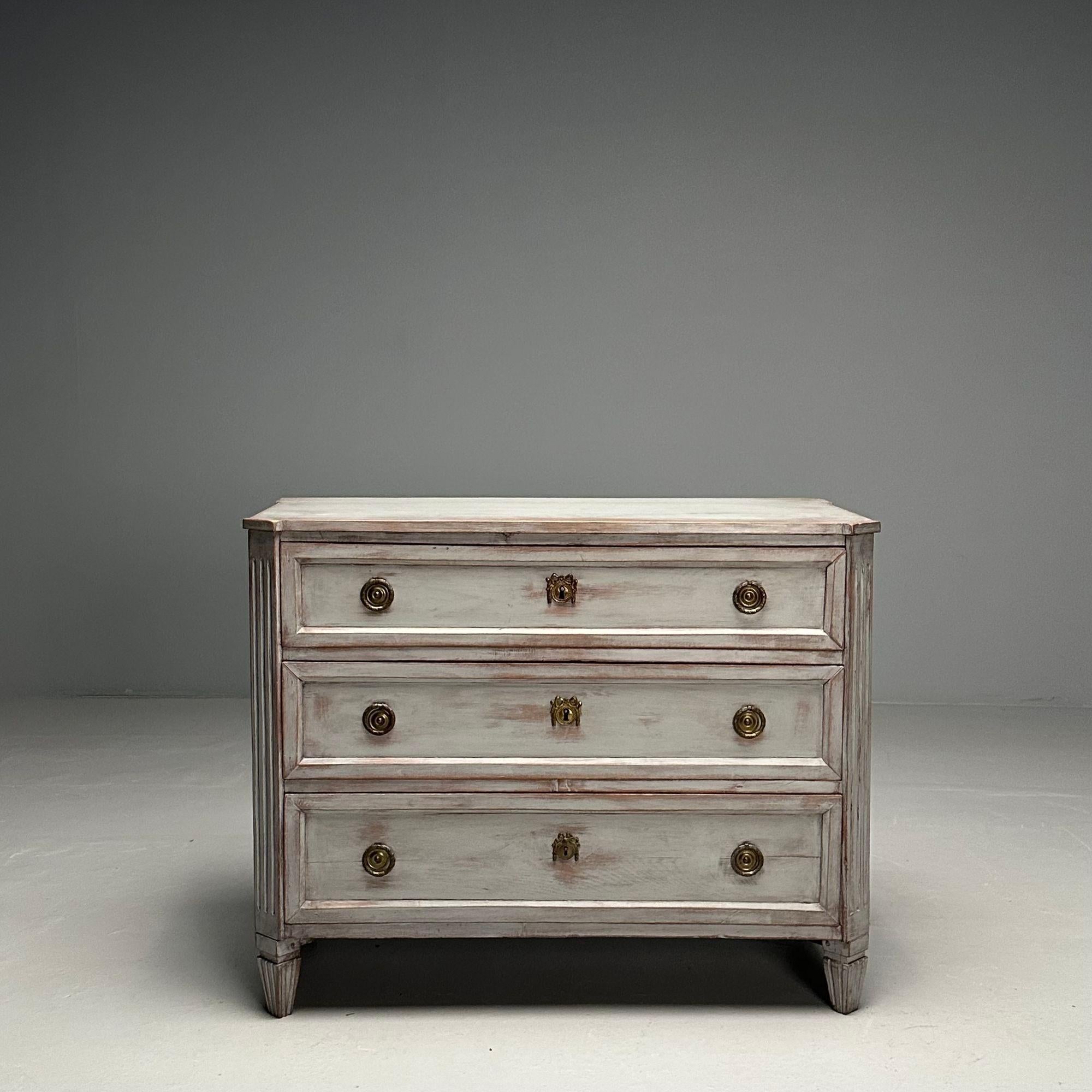 Gustavian, Swedish Commode, Gray Paint Distressed, Brass, Sweden, 1800s

Gustavian dresser or chest of drawers designed and produced in Sweden in the first half of the 19th century. Having a distressed gray paint decorated finish with fluted side