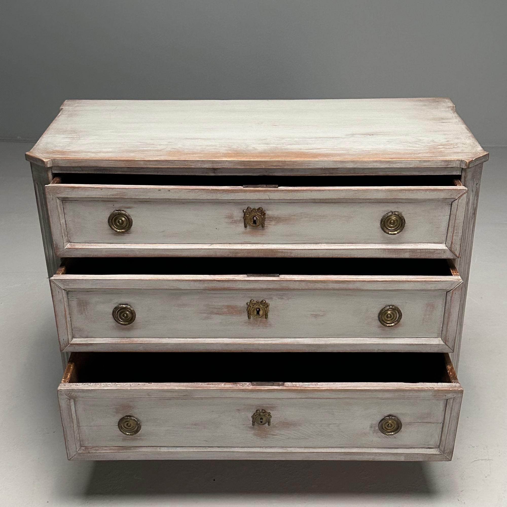 Gustavian, Swedish Commode, Gray Paint Distressed, Brass, Sweden, 1800s For Sale 2