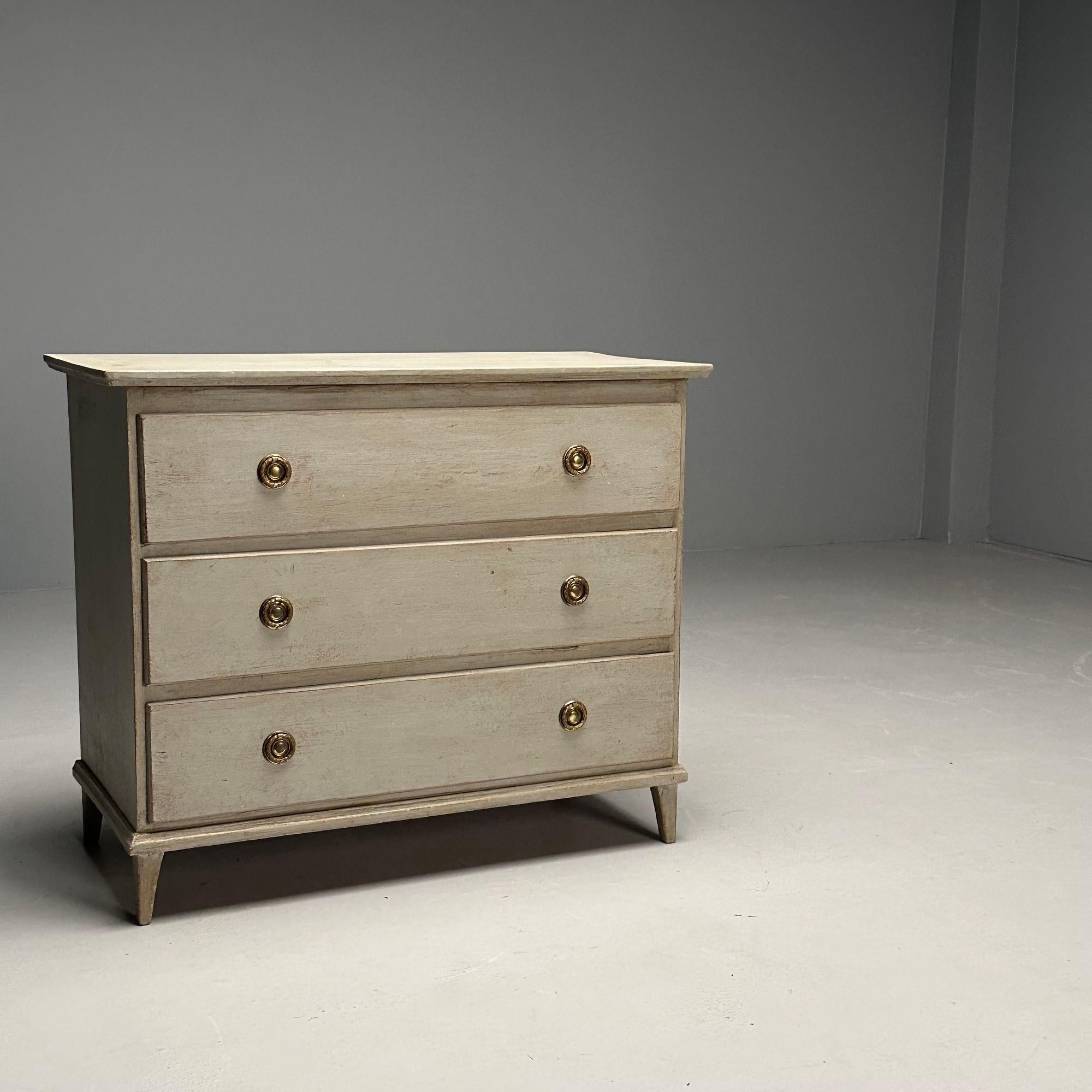 Gustavian, Swedish Commode, Grey Paint Distressed, Brass, Sweden, 1940s For Sale 7