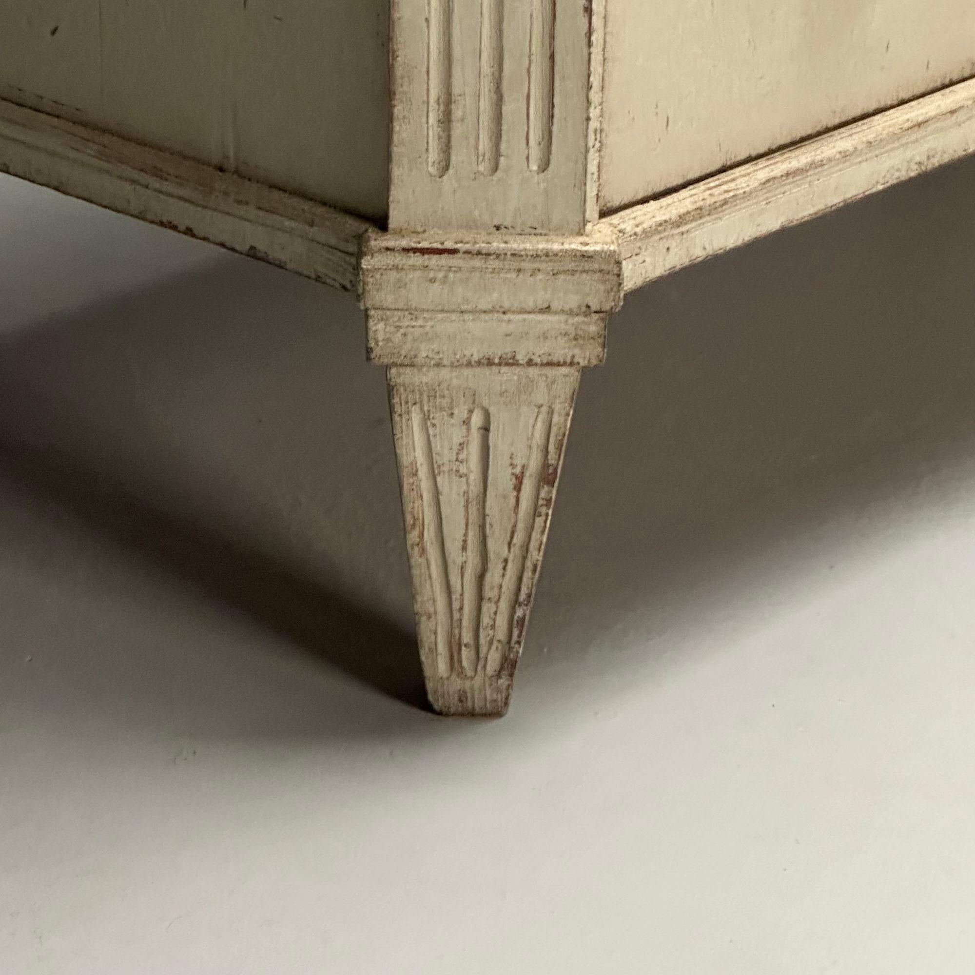 Gustavian, Swedish Commodes, Beige Paint Distressed, Brass, Sweden, 19th C. For Sale 8