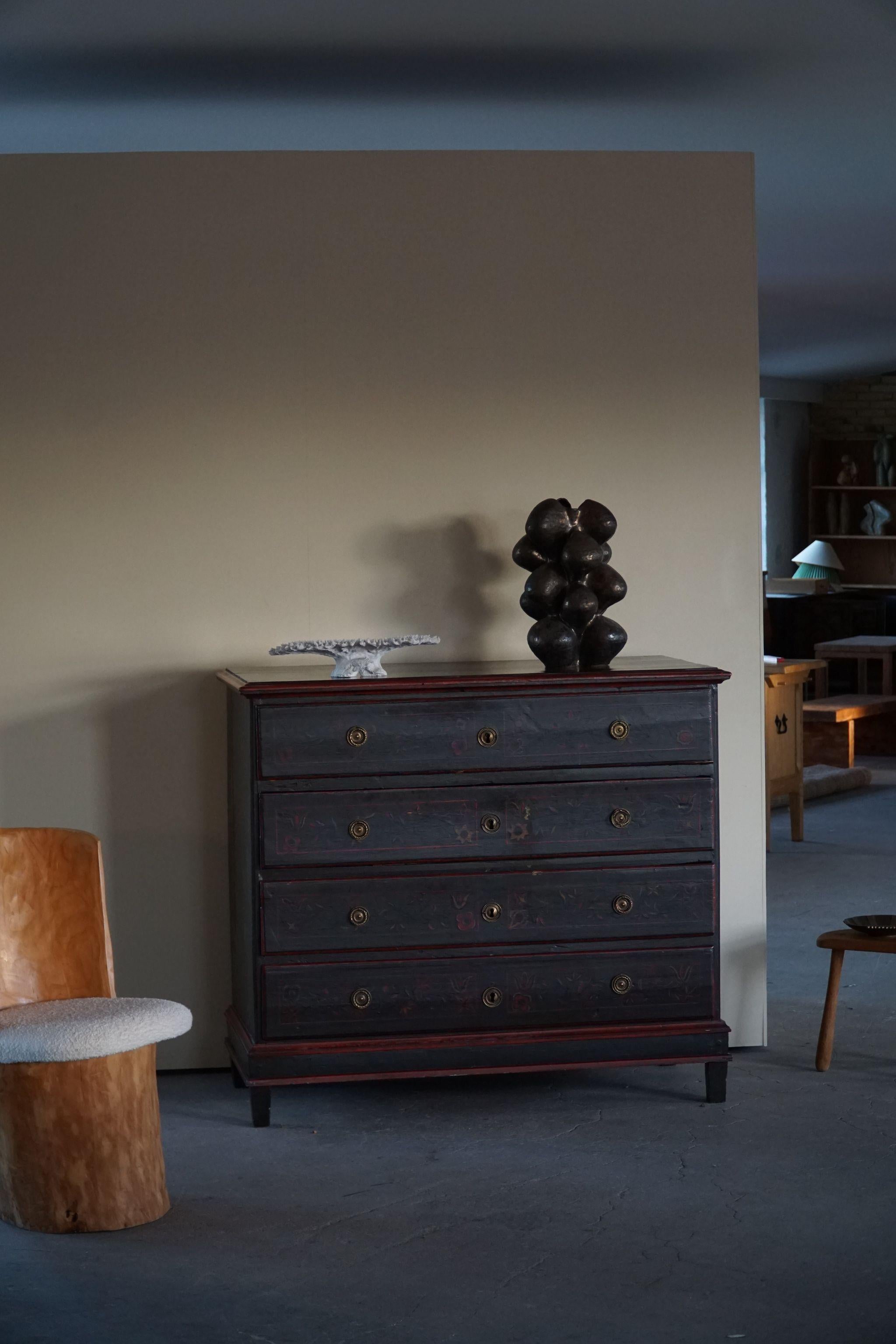 Gustavian Swedish Hand Painted Folk Art Chest of Drawers, Late 18th Century 2