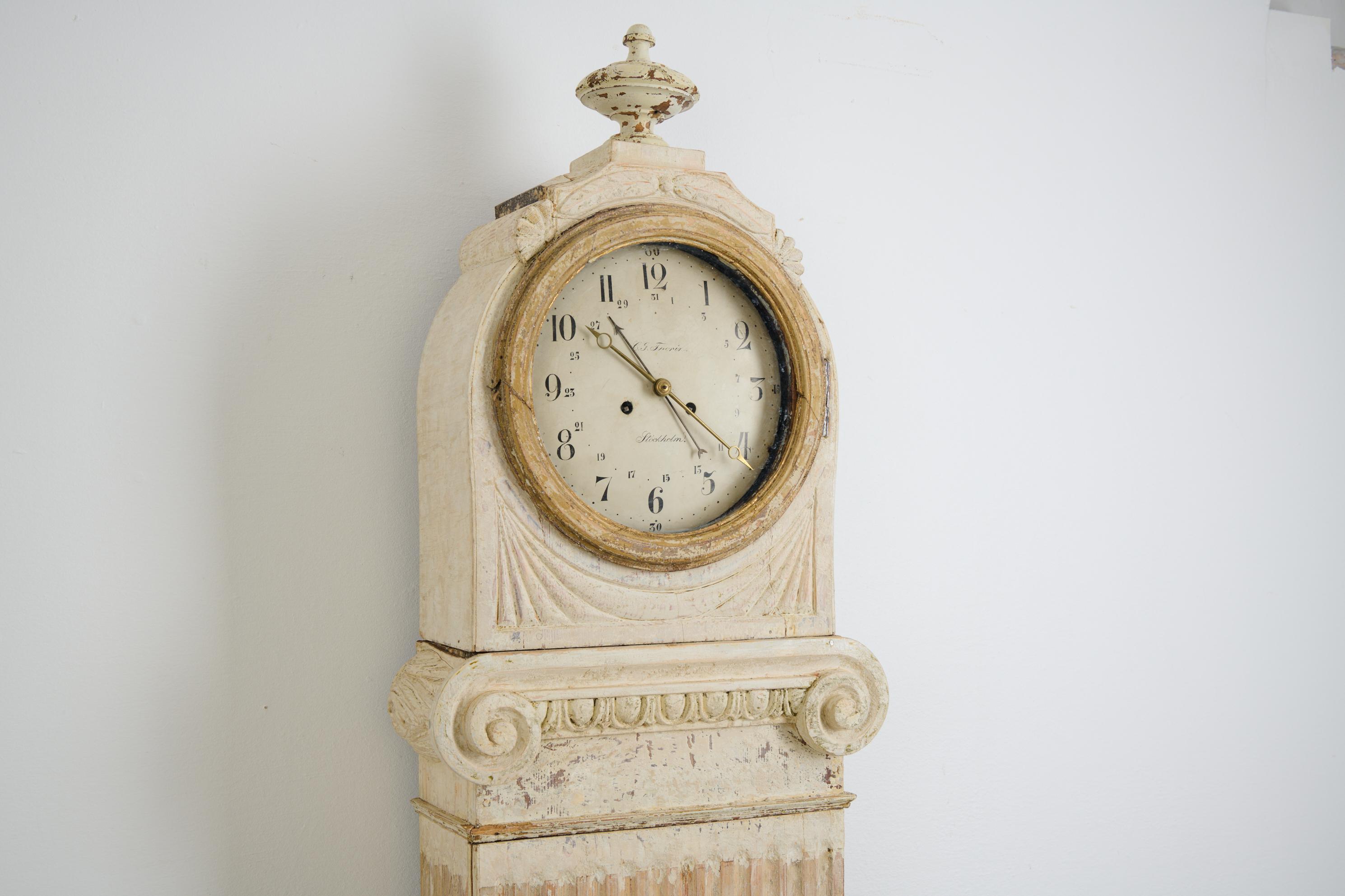 Gustavian Swedish Long Case Clock from the Late 1700s, Unusual Straight Shape For Sale 2