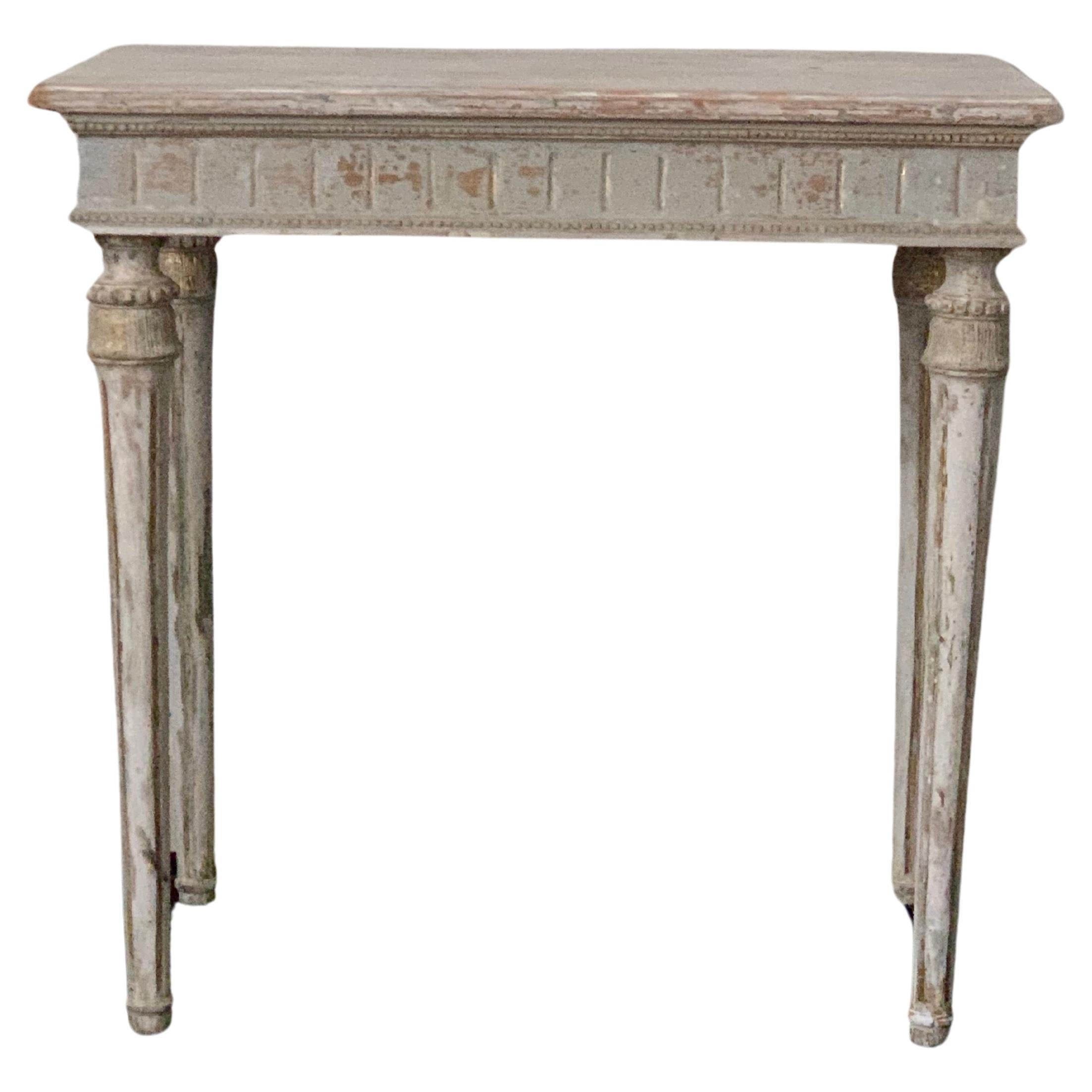 Gustavian table from 1800, made in Sweden