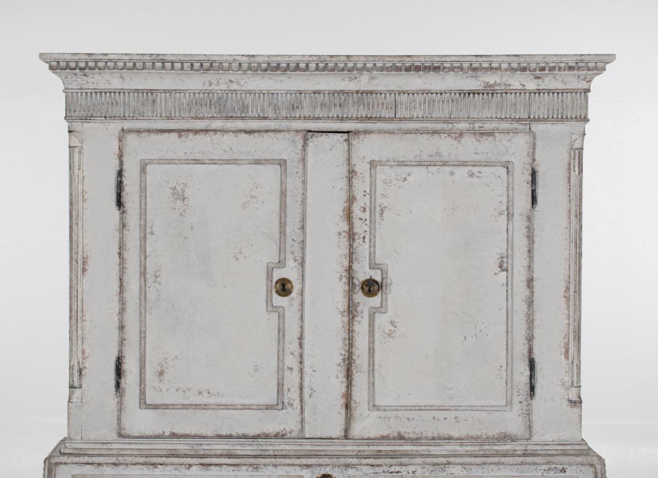 18th Century and Earlier Gustavian Two-Parts Bureau, circa 1790 For Sale