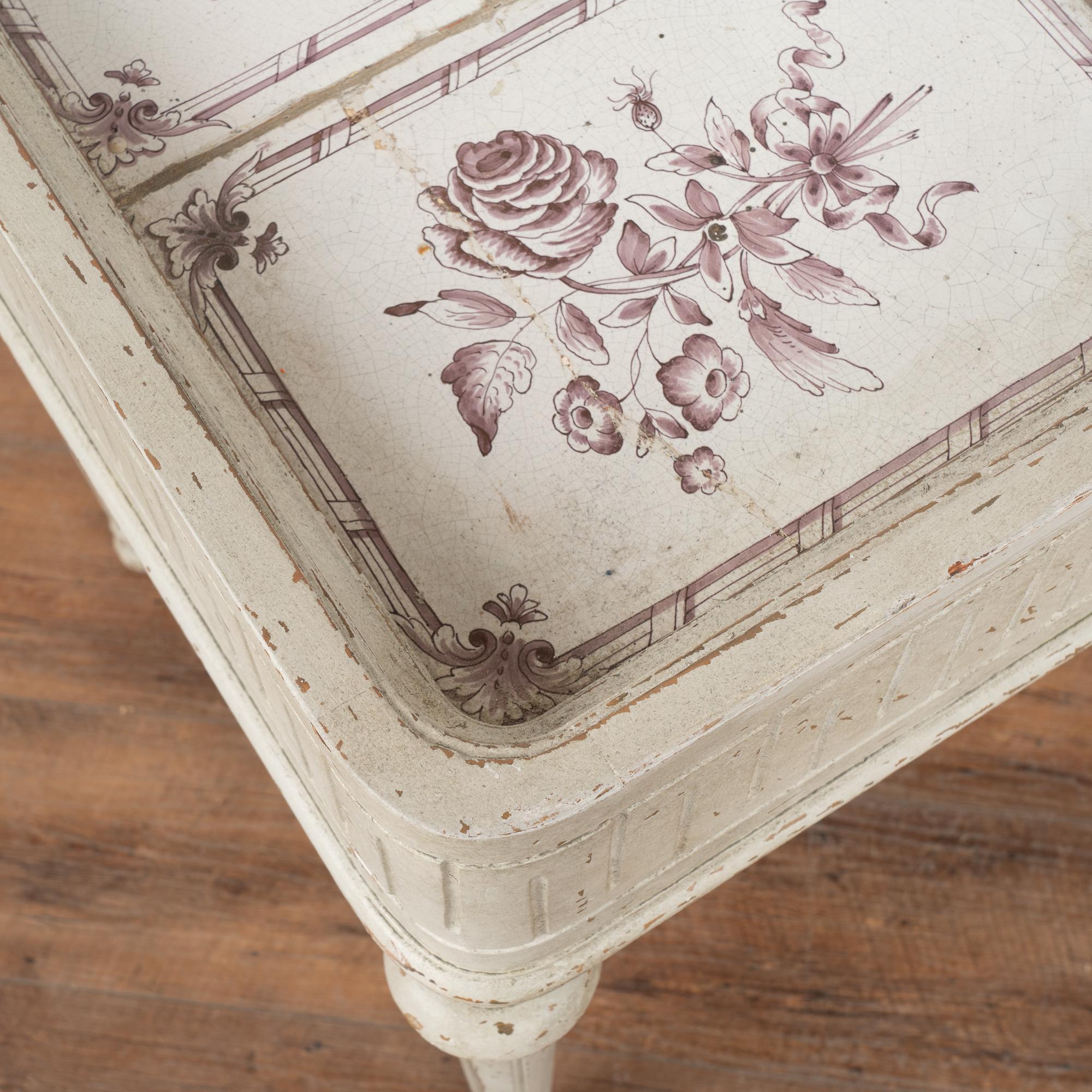 Gustavian White Tile Top Tea Side Table with Purple Flowers Sweden circa 1860-80 For Sale 3