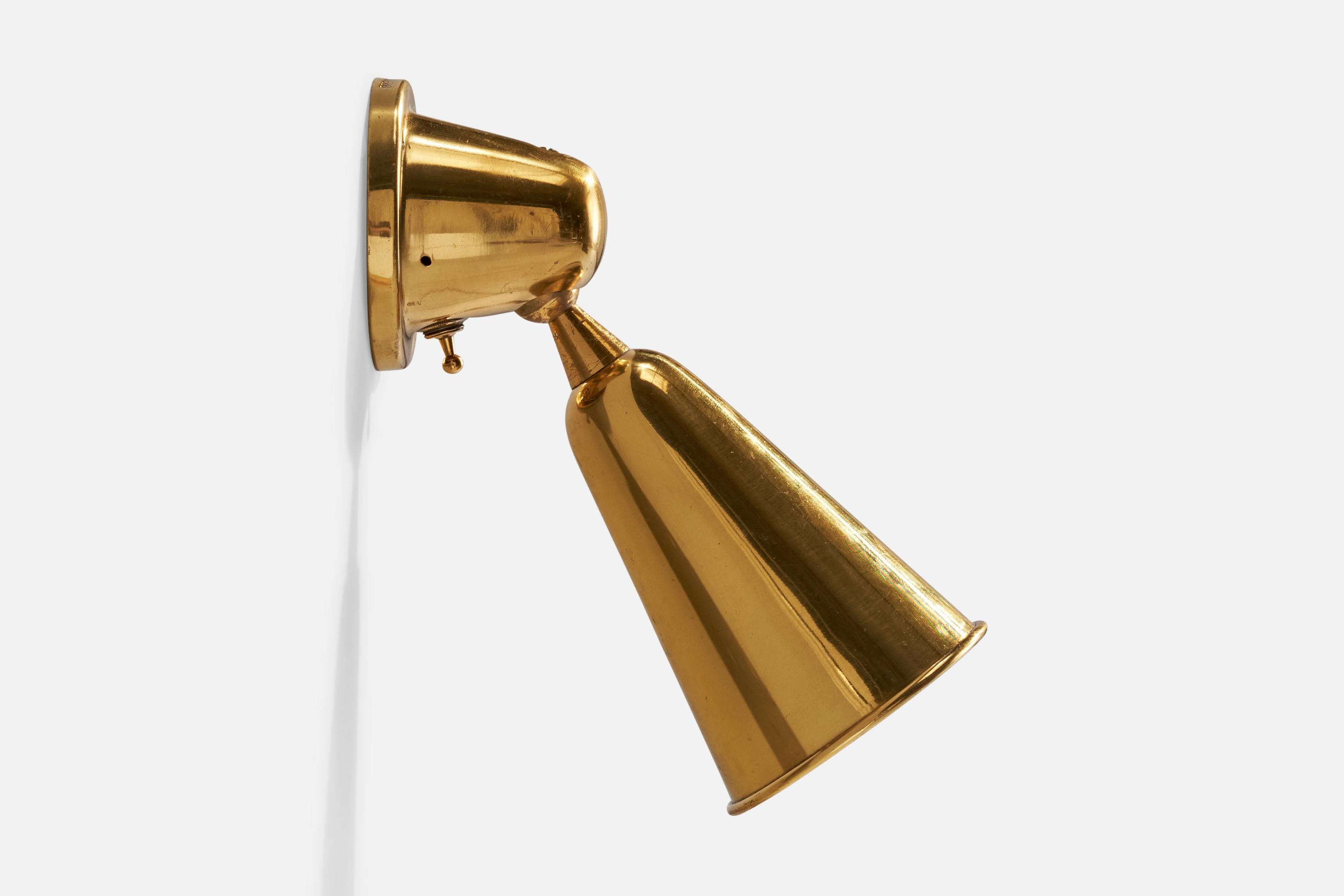 Italian Gustavo Pulitzer Finali, Wall Light, Brass, Italy, 1950 For Sale