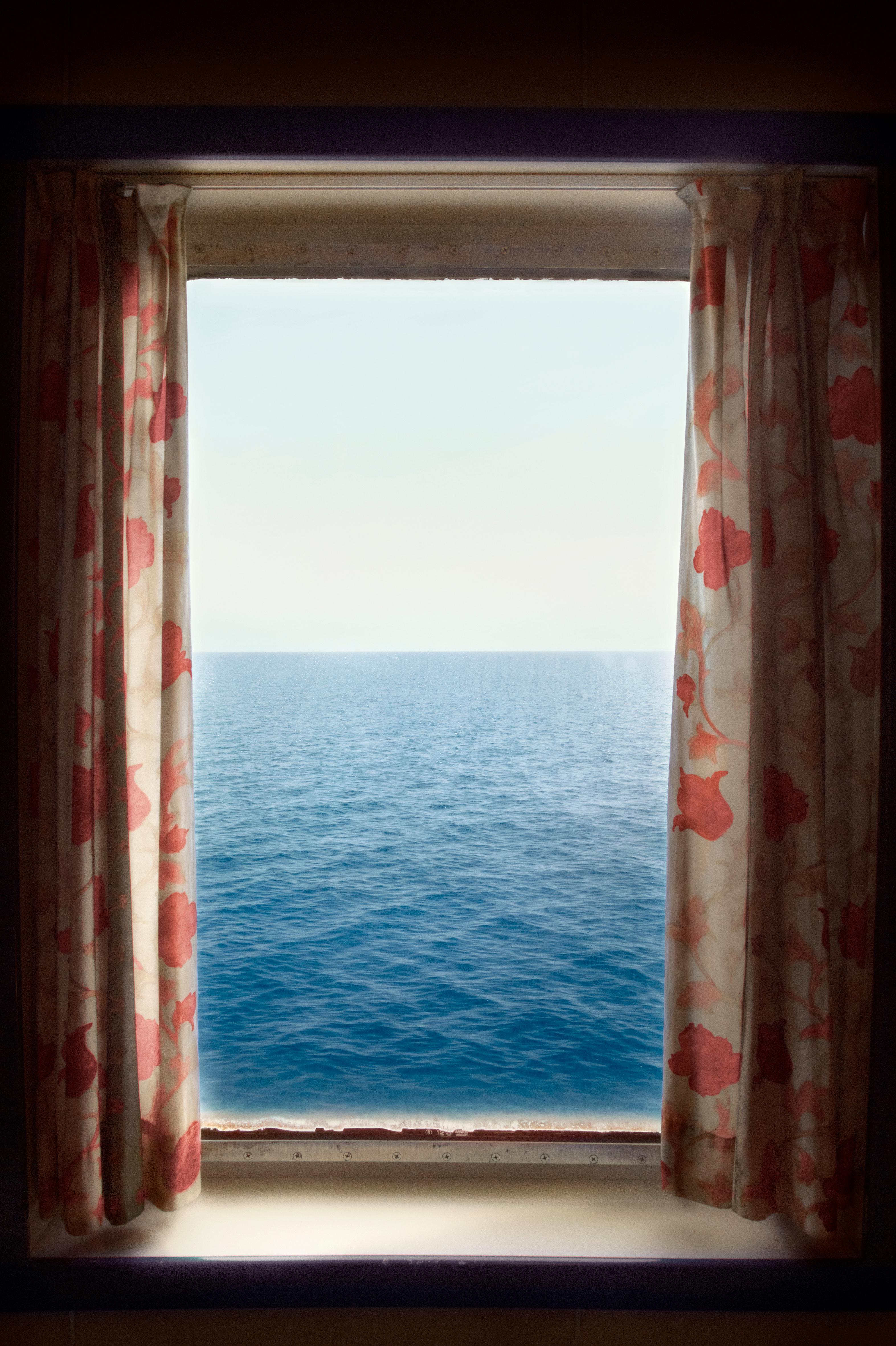Color Photograph Gustavo Ten Hoever - Ferry You