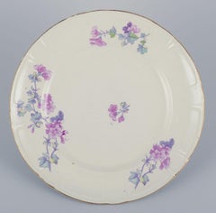 Gustavsberg, Sweden. Set of six ‘Geranium’ dinner plates.