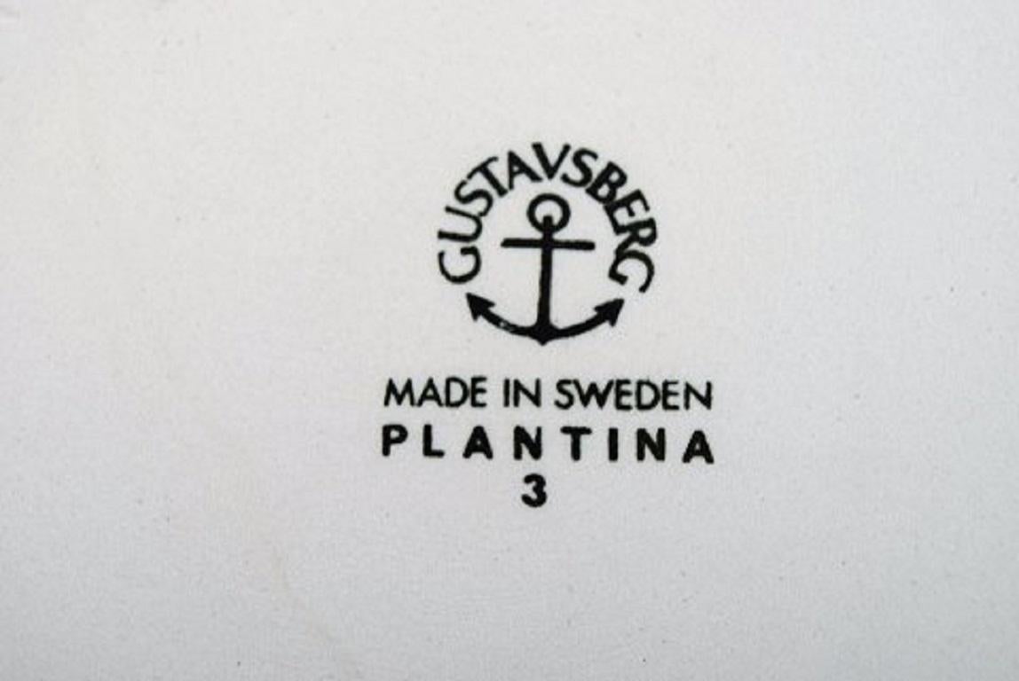 Gustavsberg, Schweden, Drei Blumentopfdeckel aus weiß glasiertem Steingut, 1970er Jahre (Ende des 20. Jahrhunderts) im Angebot