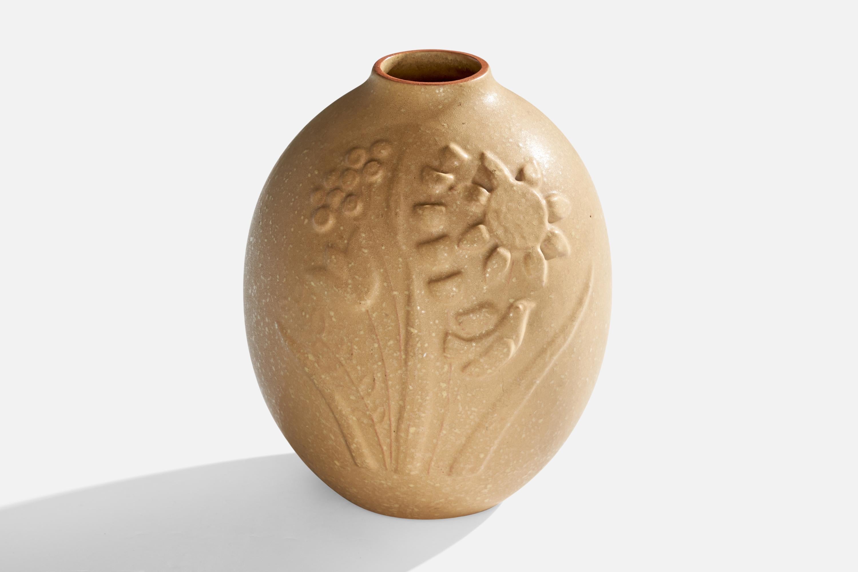 Vaso in gres smaltato beige prodotto da Gustavsberg, Svezia, anni '40 circa.