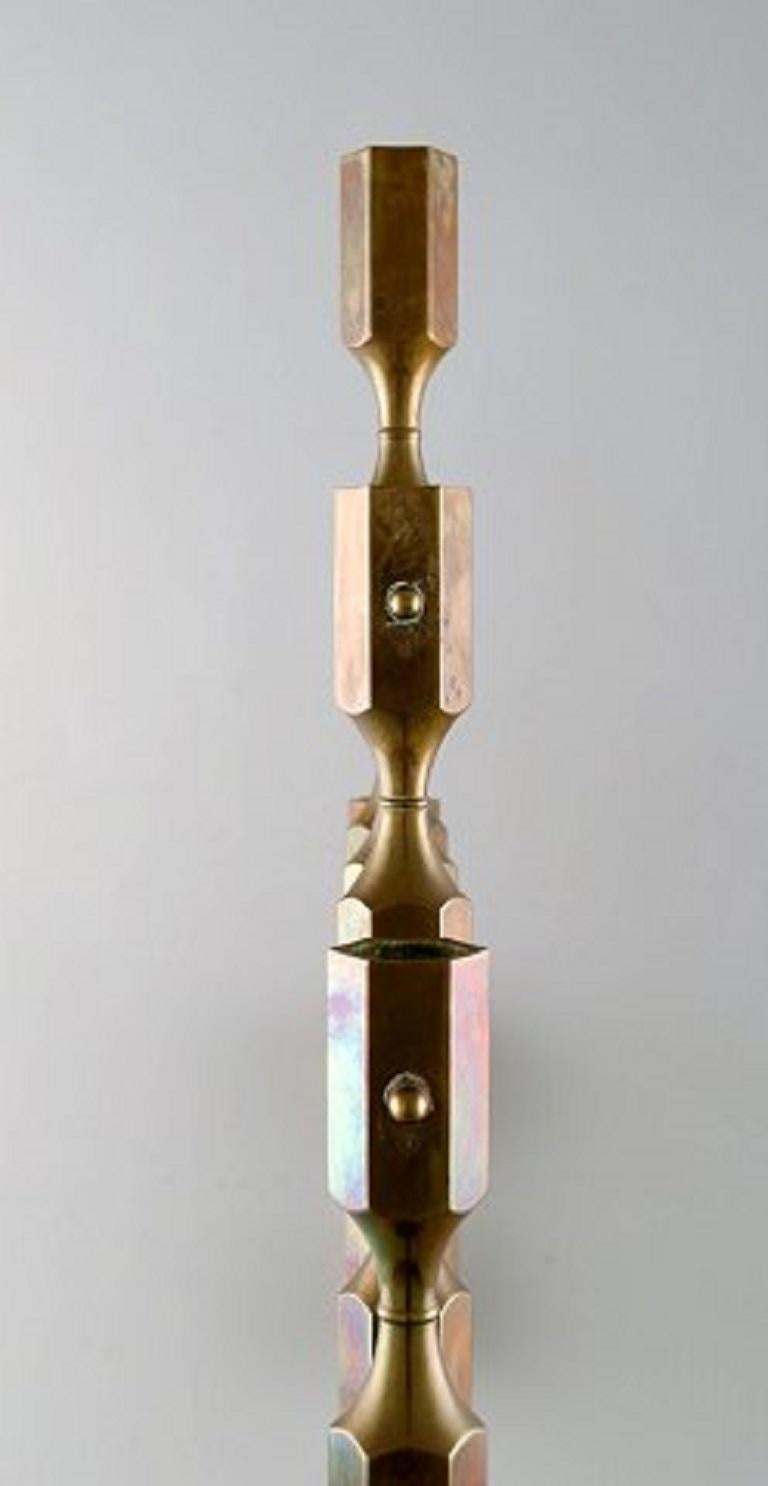 Gusum Metal, Gran Candelero Raro de Latón para Siete Luces, Diseño Sueco siglo XX en venta