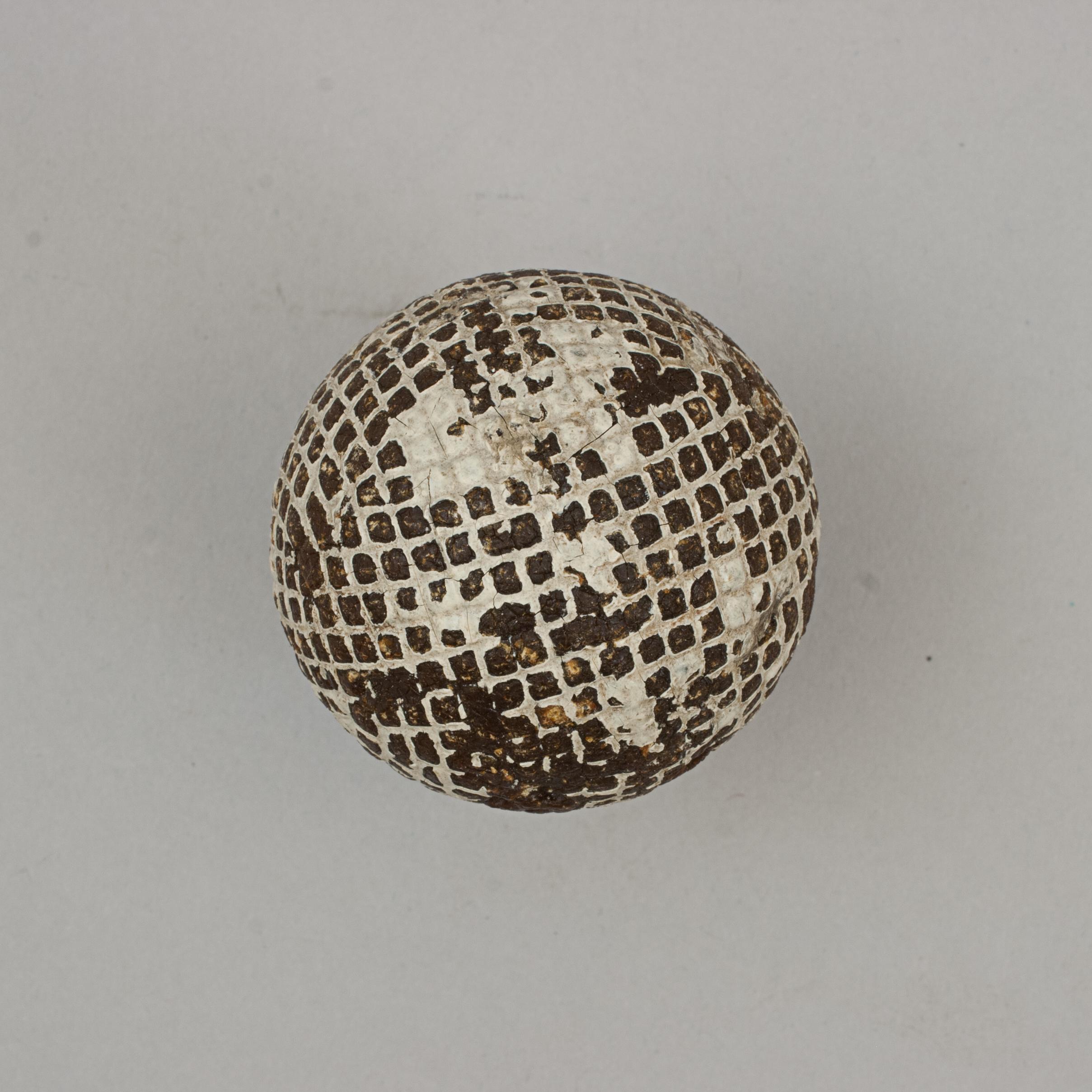 Gutta Percha, Golfball mit Mesh-Muster im Angebot 2