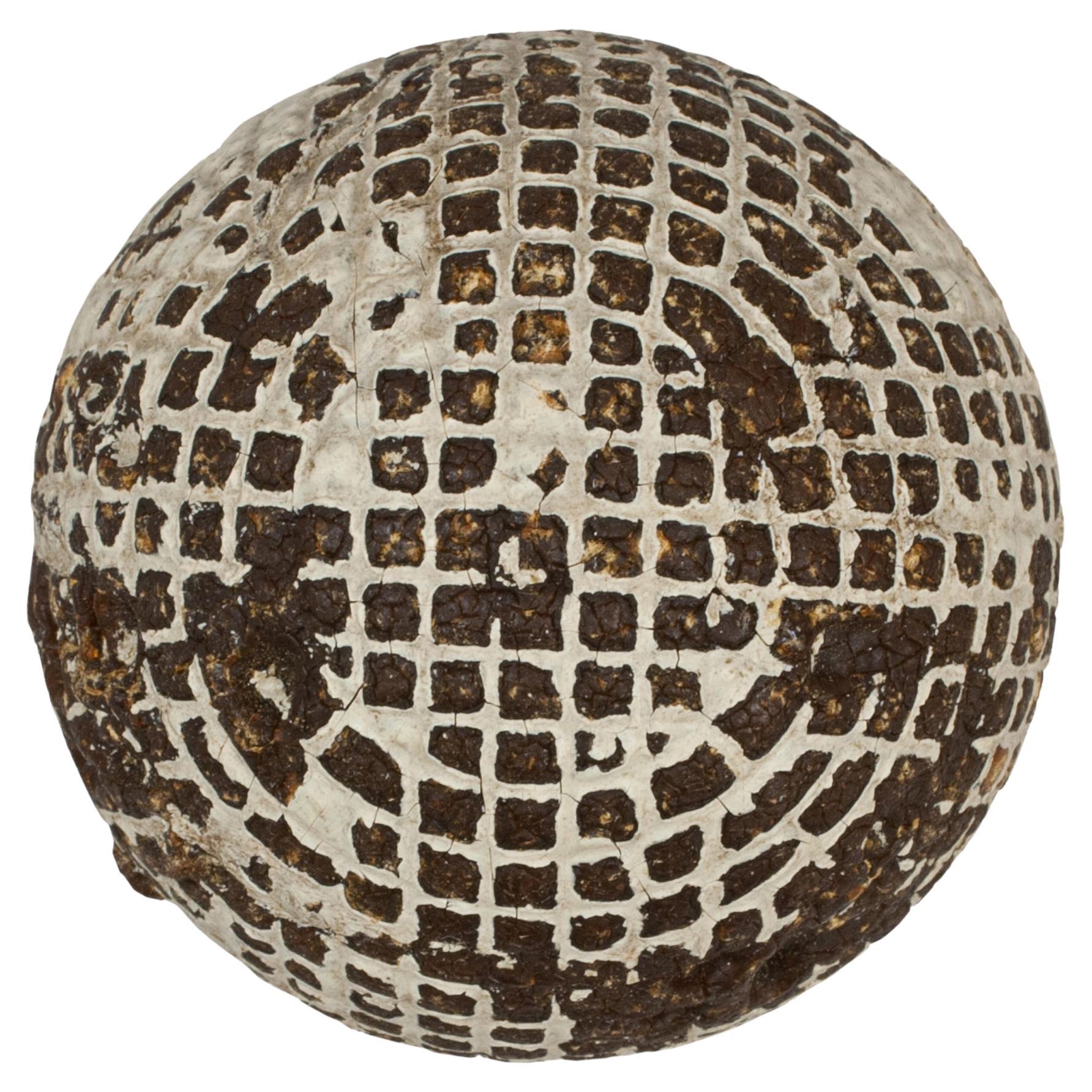 Gutta Percha, Golfball mit Mesh-Muster