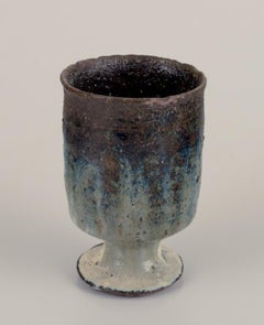 Gutte Eriksen, Denmark. Two cups in ceramic in raku technique. Approx. 1960