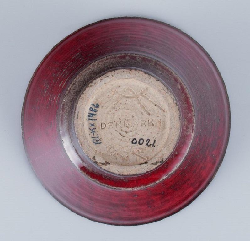 Glazed Gutte Eriksen for Kähler, Ceramic Bowl with Glaze in Burgundy Tones, 1930s For Sale