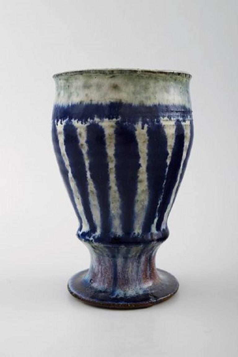 Gutte Eriksen, own workshop, three ceramic cups.
Stamped.
Measures: 11 x 7 cm.
In perfect condition.