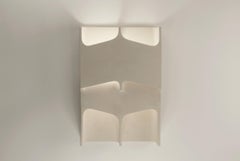 Guy Bareff, Amulette, applique in ceramica contemporanea, Francia, 2025
