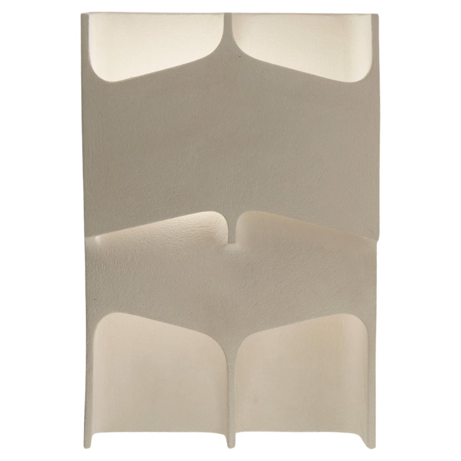 Guy Bareff, Amulette, applique in ceramica contemporanea, Francia, 2025